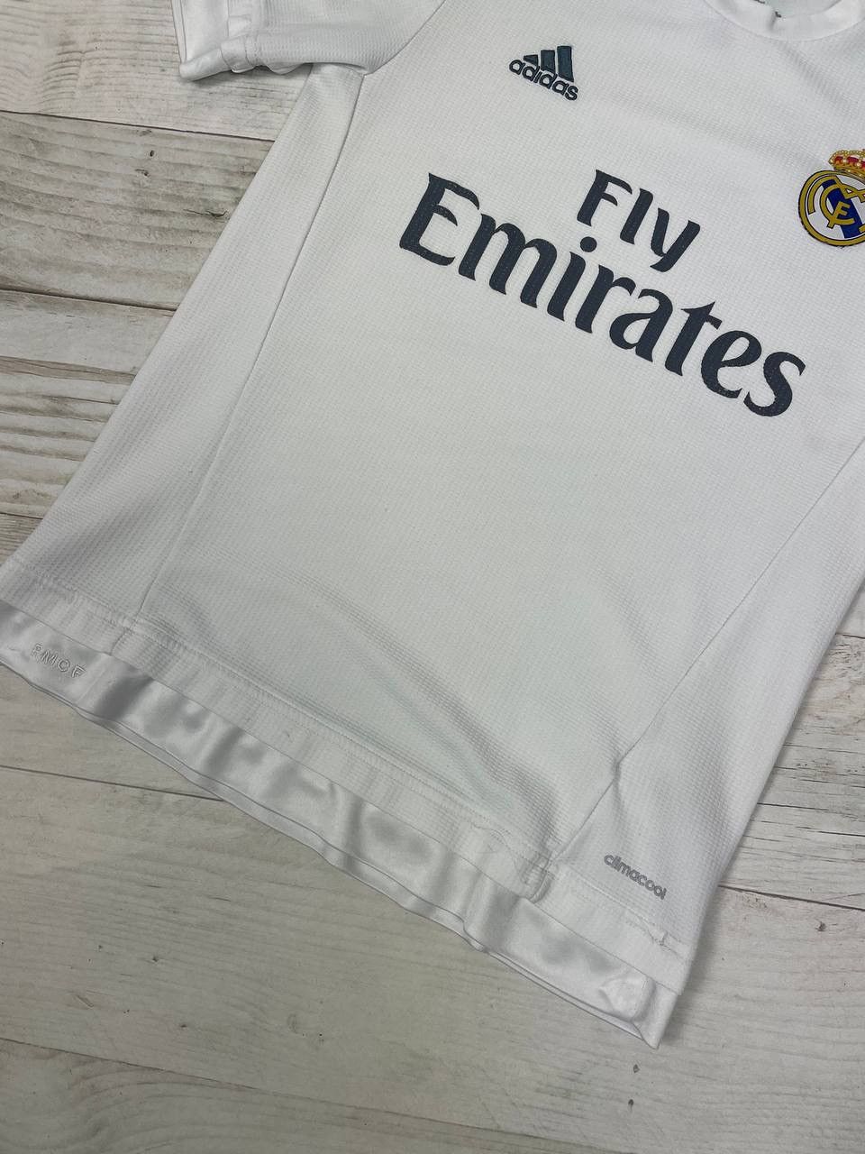 Adidas Adidas Real Madrid 2015 2016 Home Shirt Soccer Jersey Size US S / EU 44-46 / 1 - 3 Thumbnail