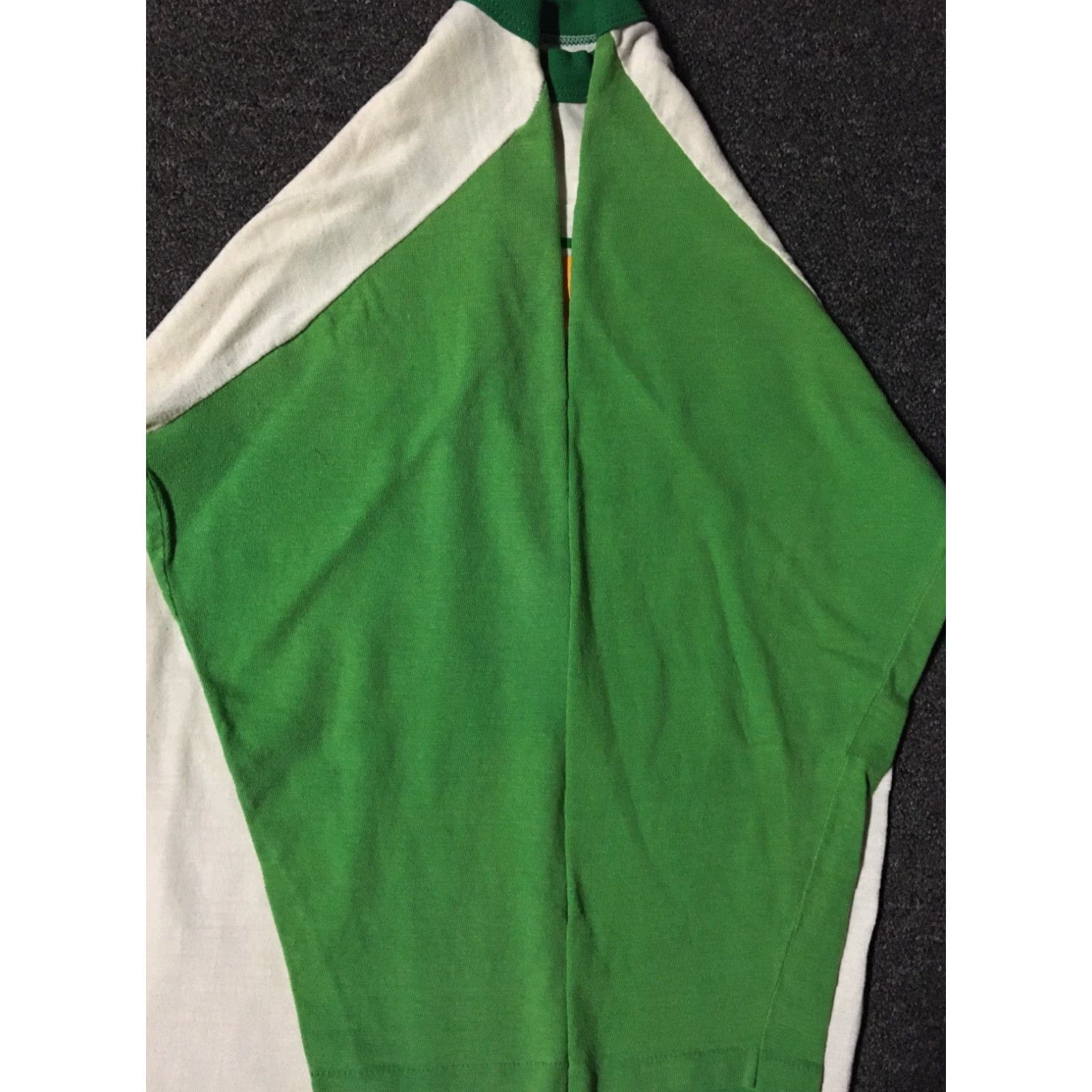 Vintage VINTAGE Notre Dame Fighting Irish Distressed Raglan Shirt M NOS Faded Green College 80s 90s USA Mens Shirt Size US M / EU 48-50 / 2 - 5 Thumbnail