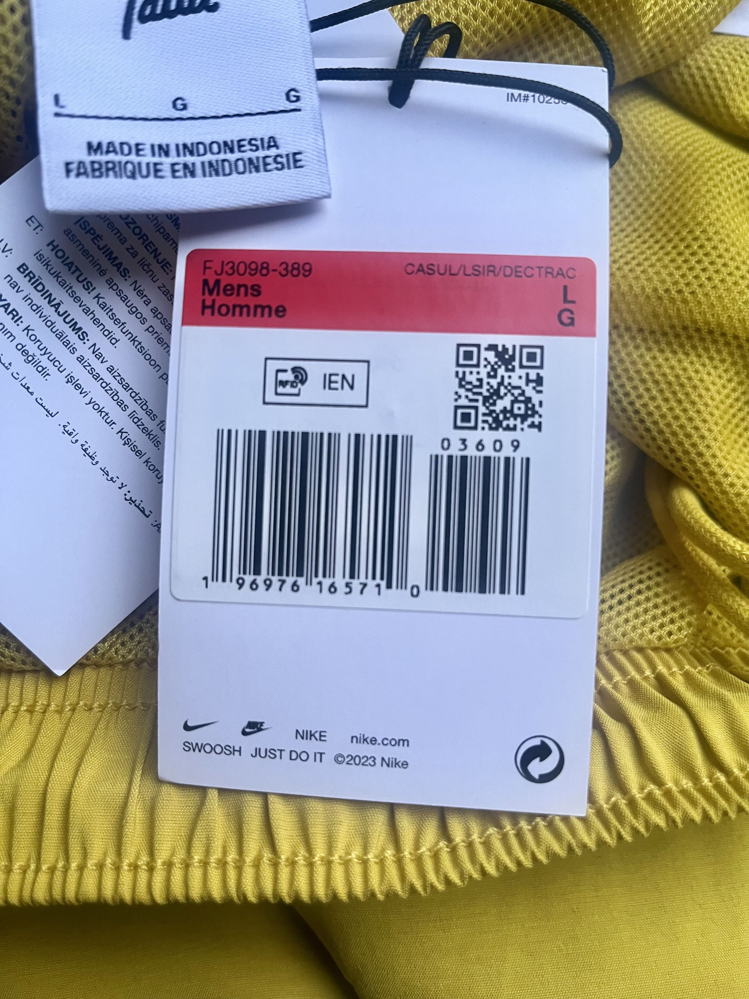 Nike × Patta Running team pants track training saffron Large new Size US 33 - 6 Thumbnail