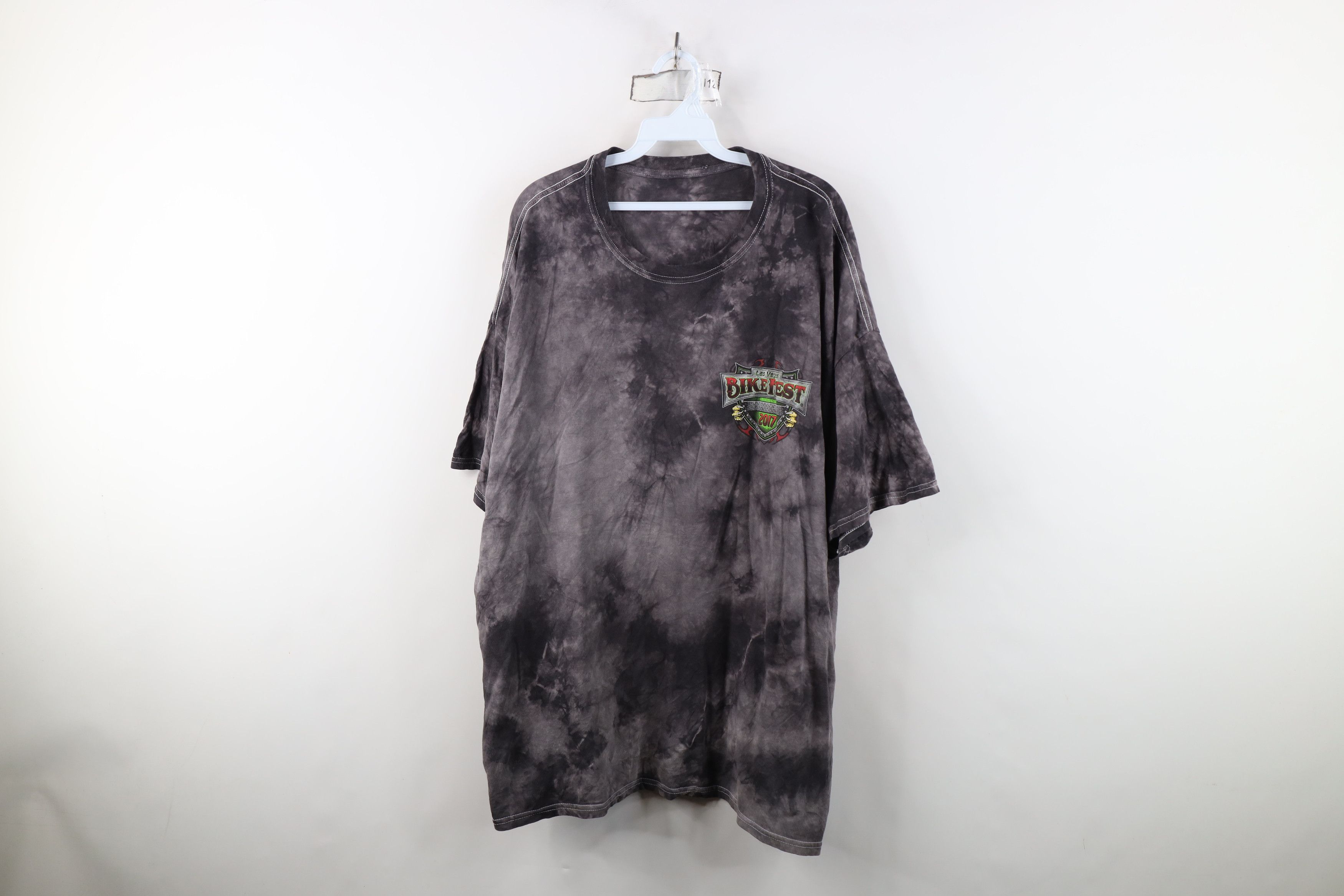 Vintage Y2K Streetwear 2017 Las Vegas BikeFest Tribal Acid T-Shirt Size US XXL / EU 58 / 5 - 1 Thumbnail
