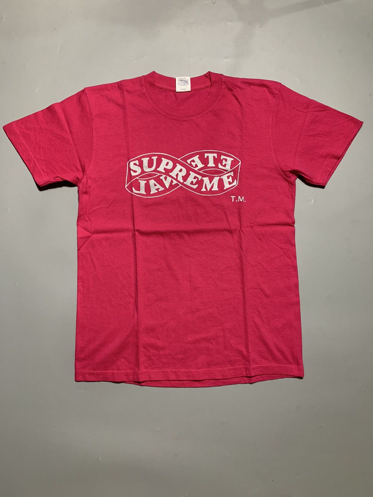 Supreme SUPREME ETERNAL TEE FW18 DARK PINK Size US S / EU 44-46 / 1 - 1 Thumbnail
