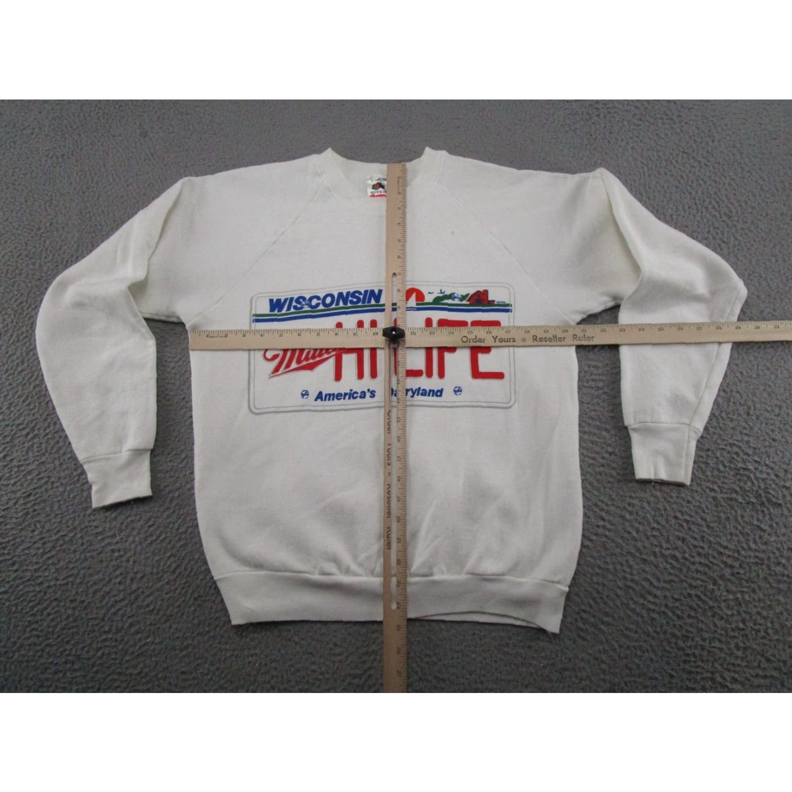 Fruit Of The Loom VTG Miller Hi Life Wisconsin License Plate Raglan Sleeve Sweatshirt L READ Size US L / EU 52-54 / 3 - 6 Thumbnail