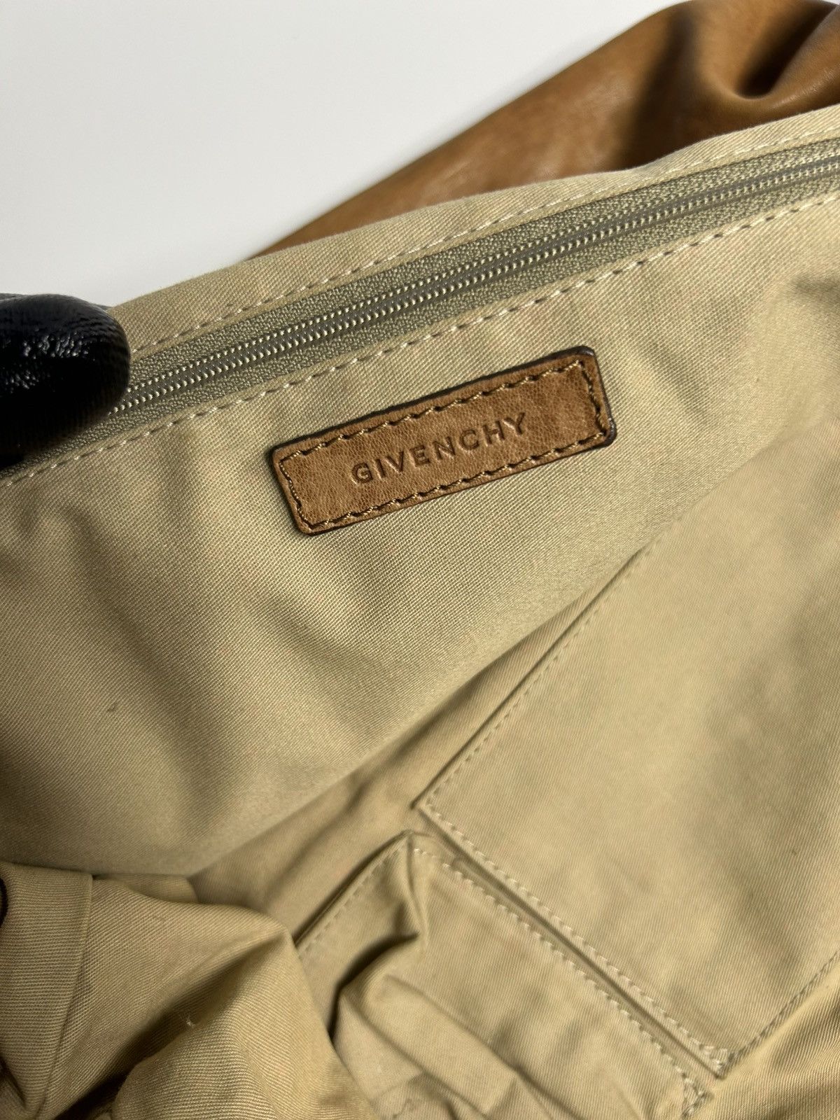 Givenchy Givechy Nightgale Handbag Shoulderbagd Size ONE SIZE - 11 Thumbnail