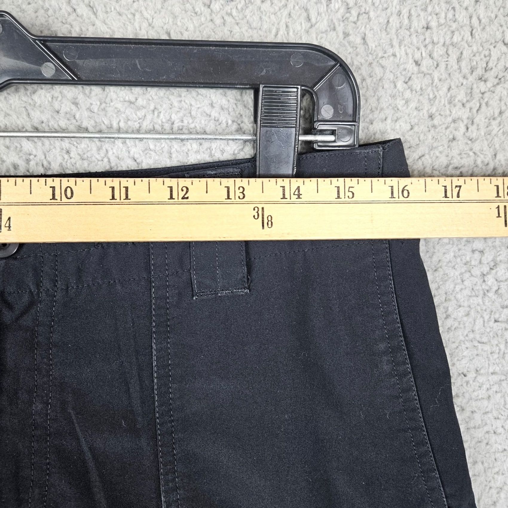 Patagonia Patagonia Women's Black Cropped Straight Leg Pants Size 8 Size 30" / US 8 / IT 44 - 2 Thumbnail