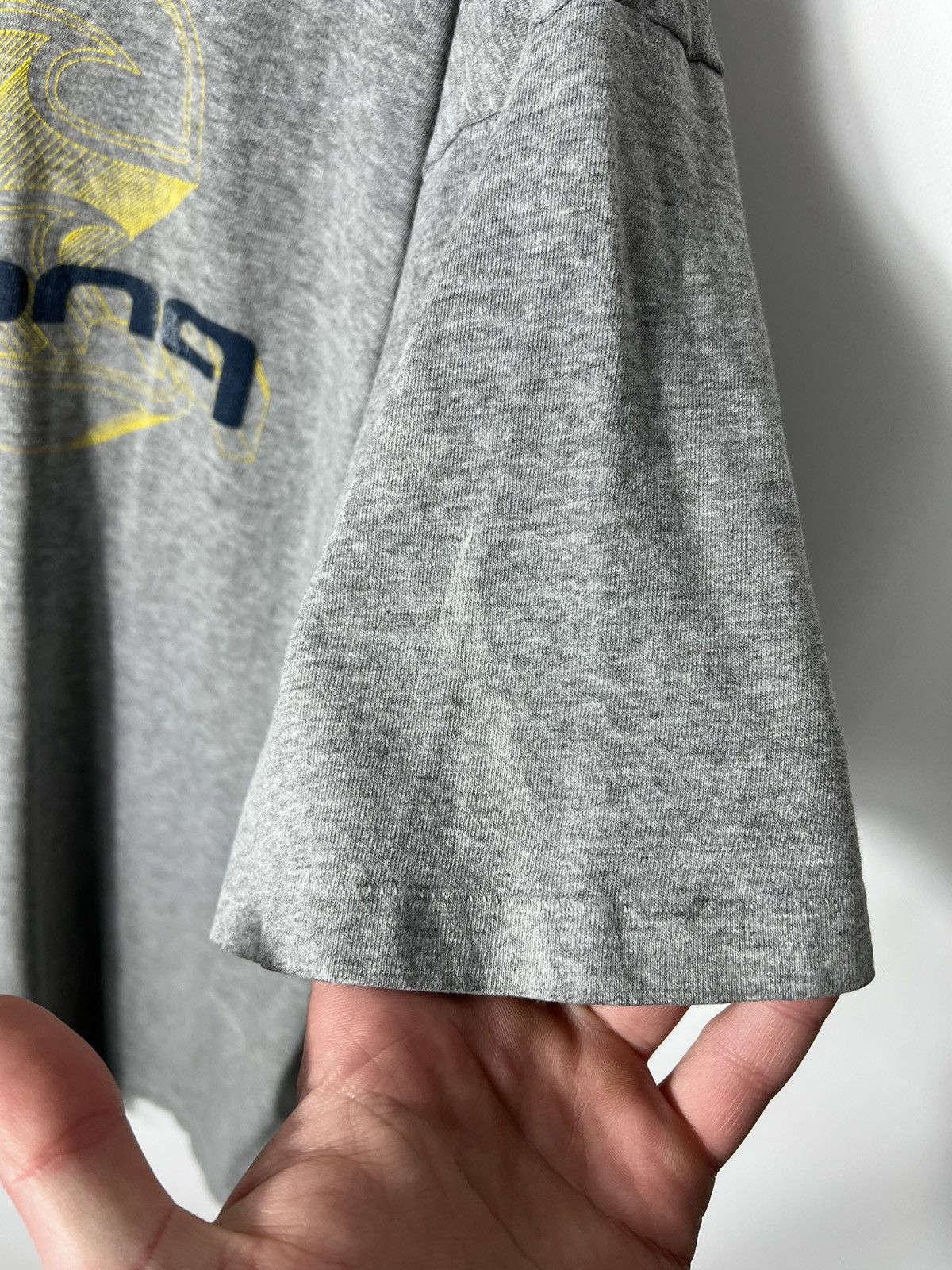 Billabong Vintage very rare streetwear 90s Billabong Surf Y2k T-shirt Size US XL / EU 56 / 4 - 10 Thumbnail