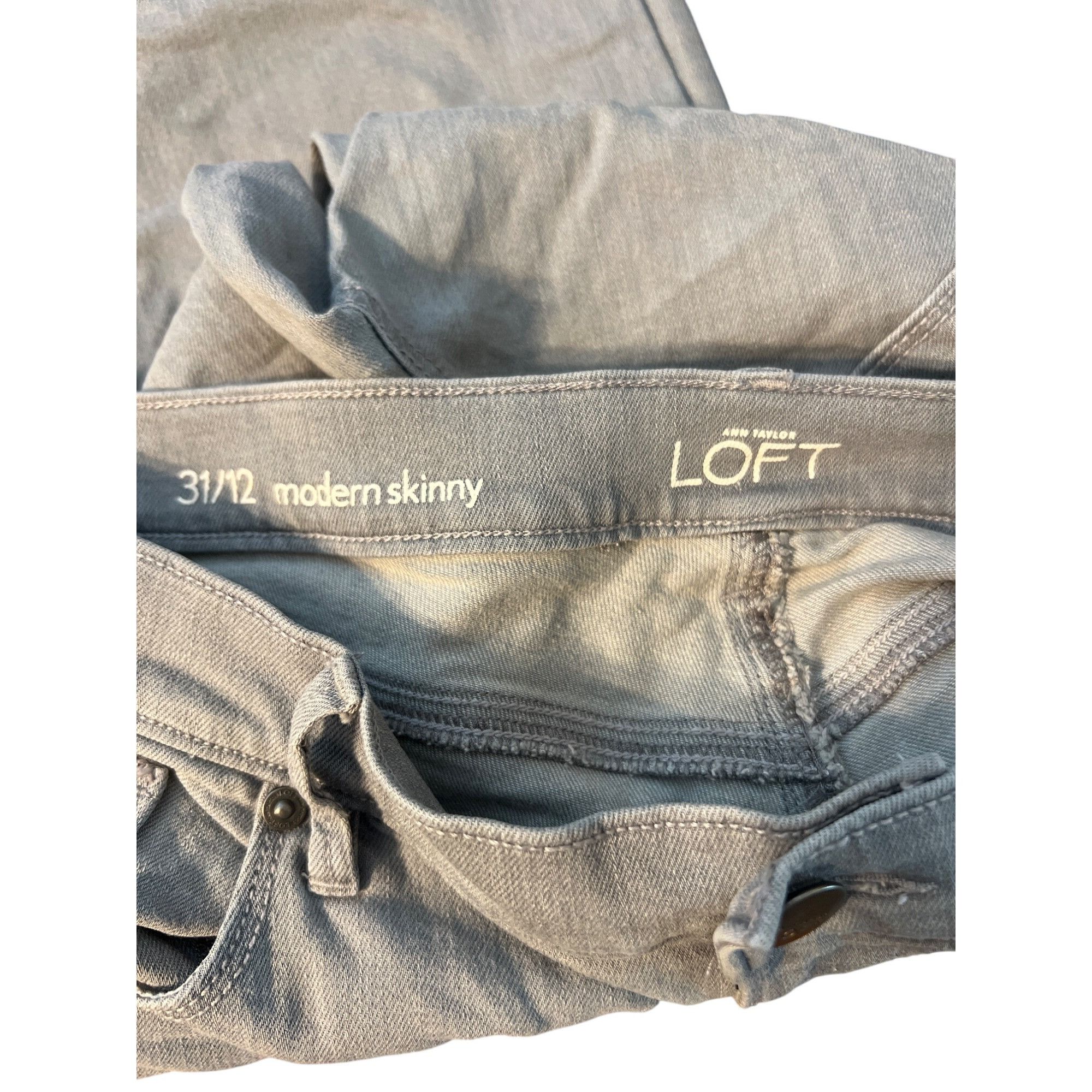 Loft Loft Modern Skinny Light Gray Denim Jeans 31/12 Womens 5 Poc Size 31" - 4 Thumbnail