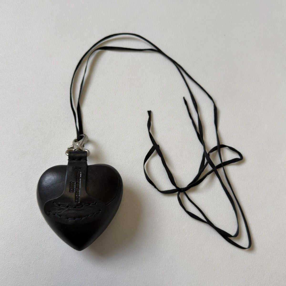 Ann Demeulemeester Black Leather Heart Shaped Locket Necklace Size ONE SIZE - 17 Thumbnail