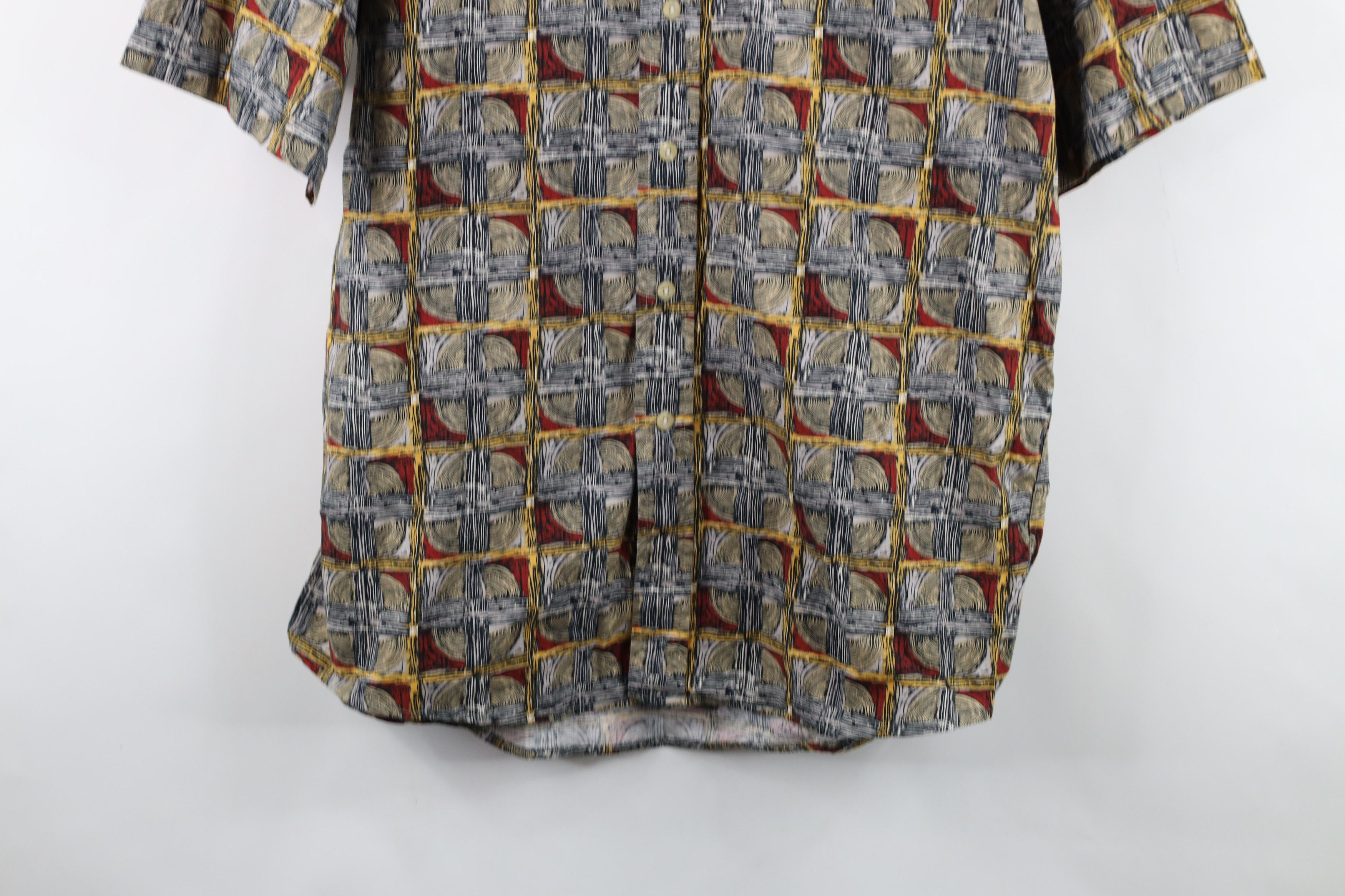 Vintage Vintage 90s Streetwear Short Sleeve Button Down Shirt Size US L / EU 52-54 / 3 - 3 Thumbnail