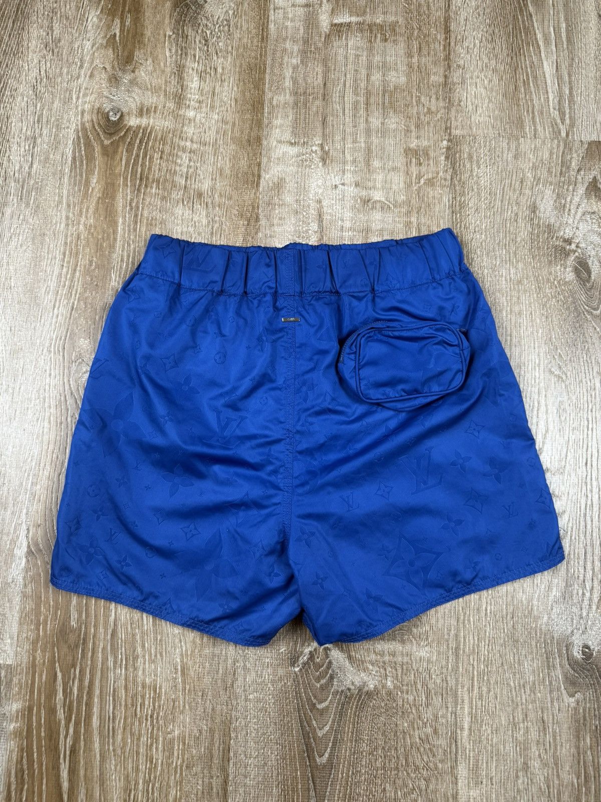Louis Vuitton Louis Vuitton Blue Monogram Swim Trunks Size US 29 - 2 Thumbnail