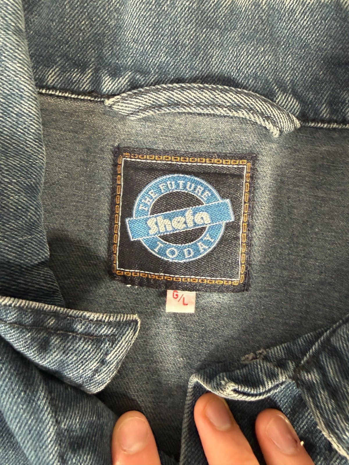 Vintage Vintage Jameson Whisky Back Embroidery Denim Jacket Size US L / EU 52-54 / 3 - 7 Thumbnail