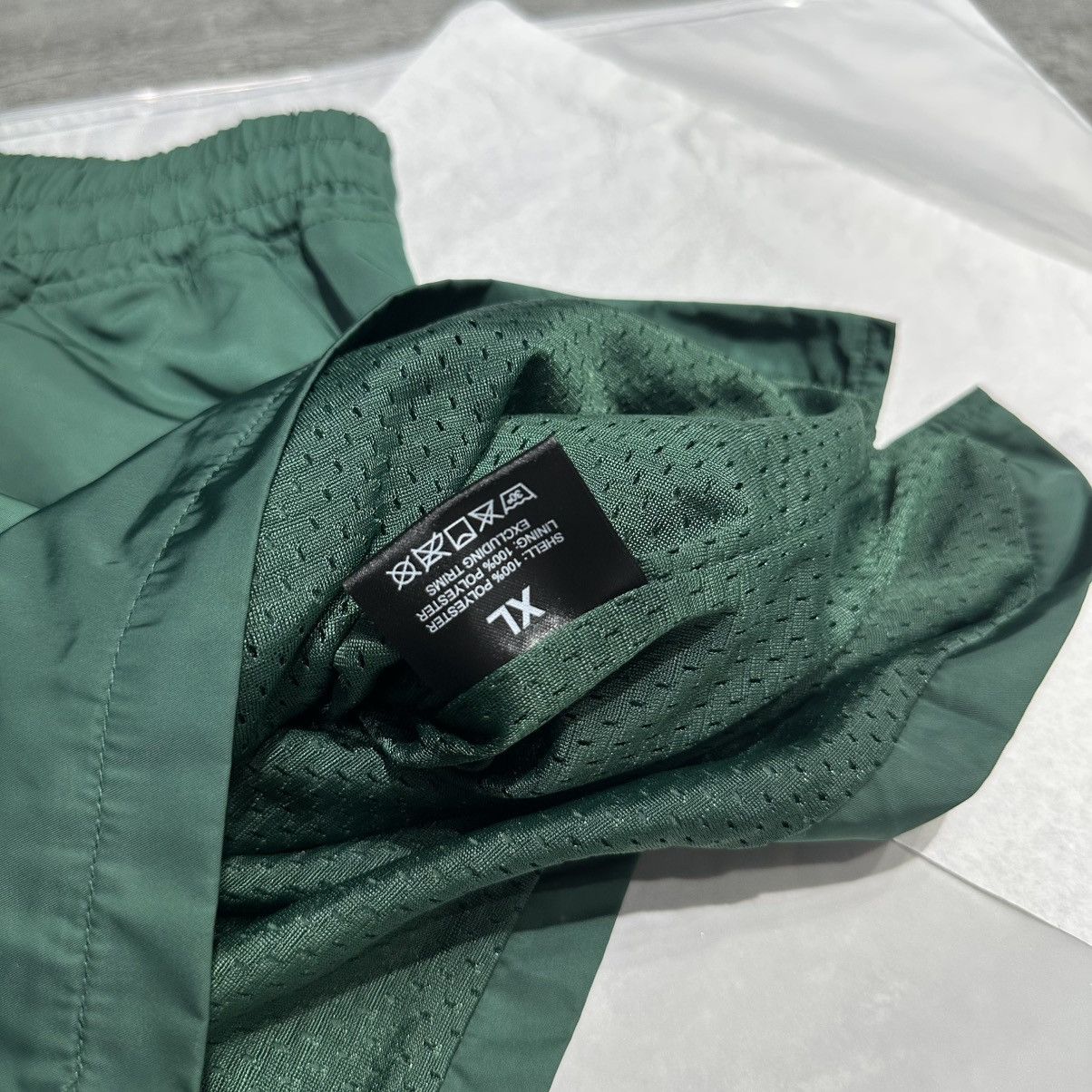 Represent Clo. Represent Storms In Heaven Shorts - XL bundle Size US 34 / EU 50 - 12 Thumbnail