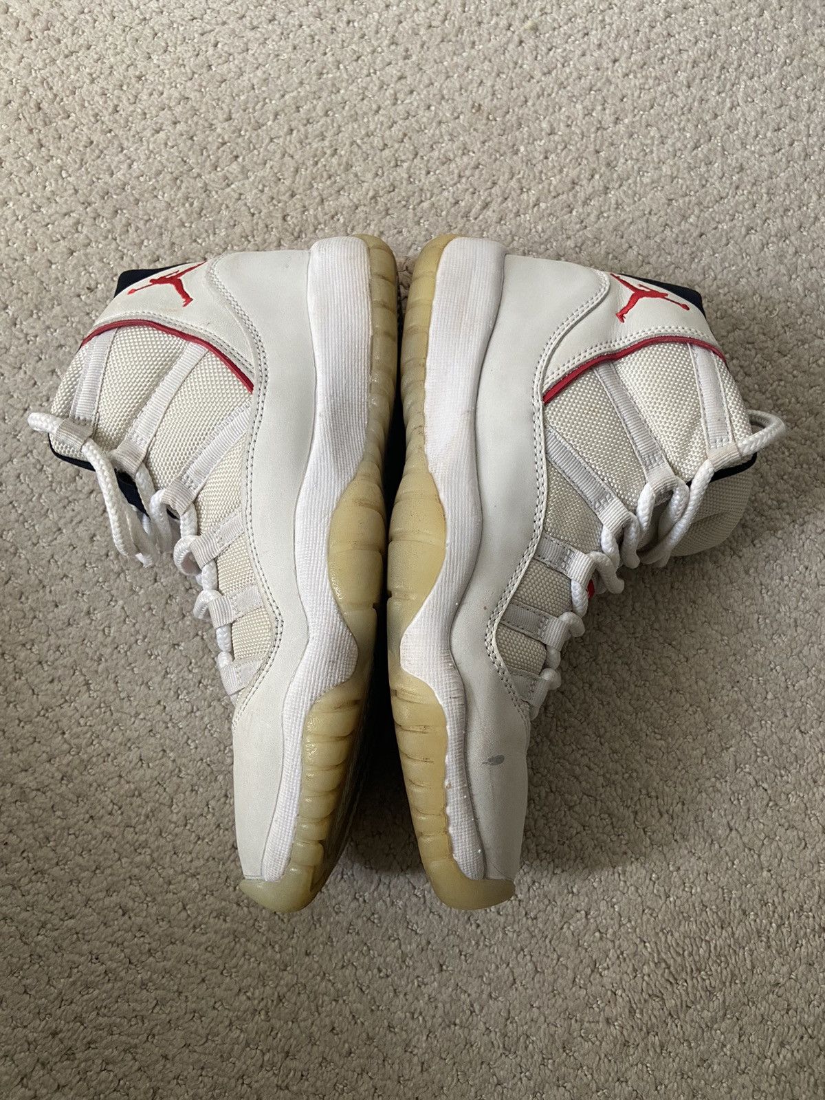 Jordan Brand Jordan 11 platinum tint Size US 7.5 / IT 37.5 - 7 Thumbnail