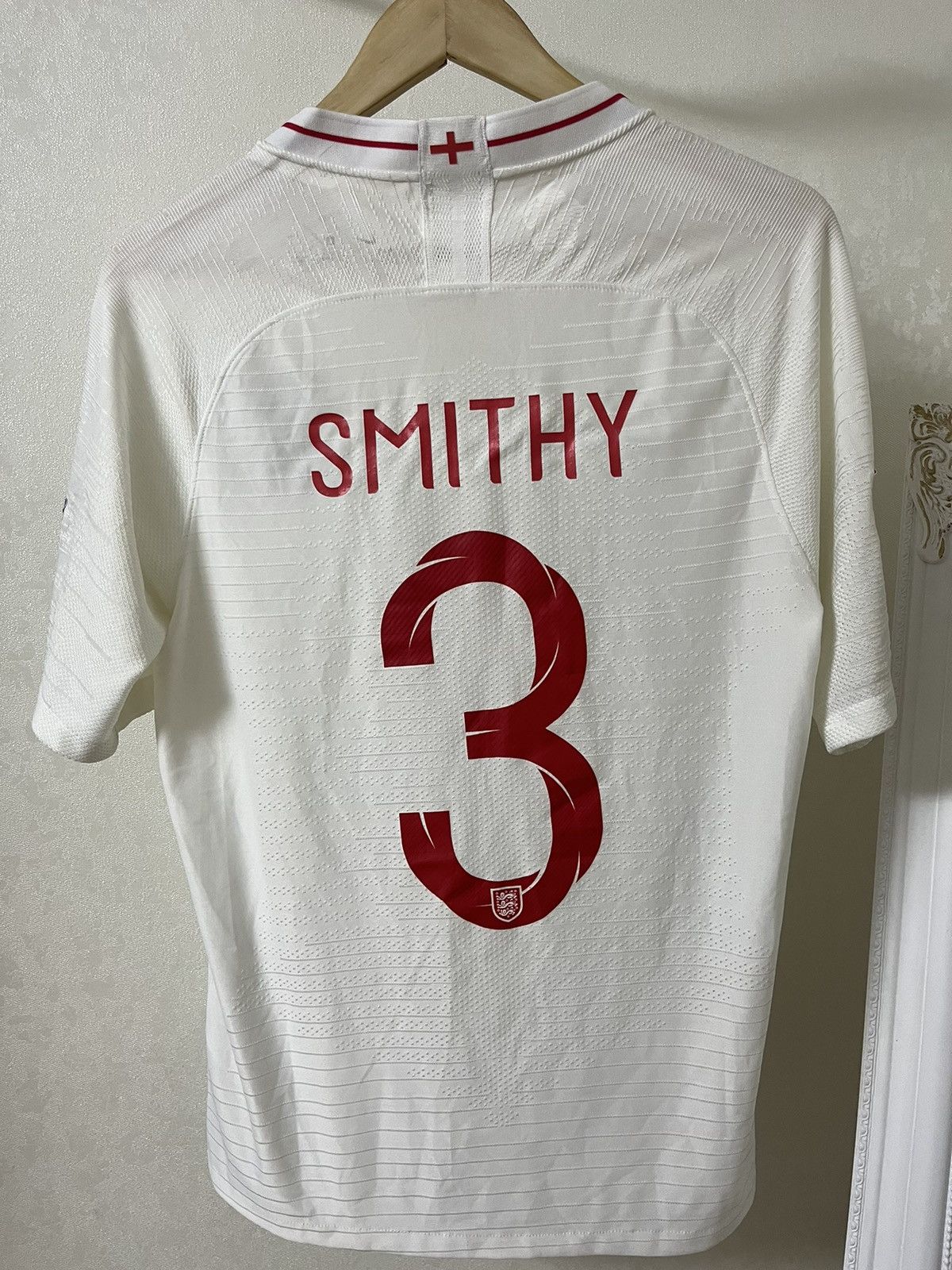Vintage England 2018 #3 Smithy Soccer Blokecore Jersey Size US L / EU 52-54 / 3 - 2 Thumbnail