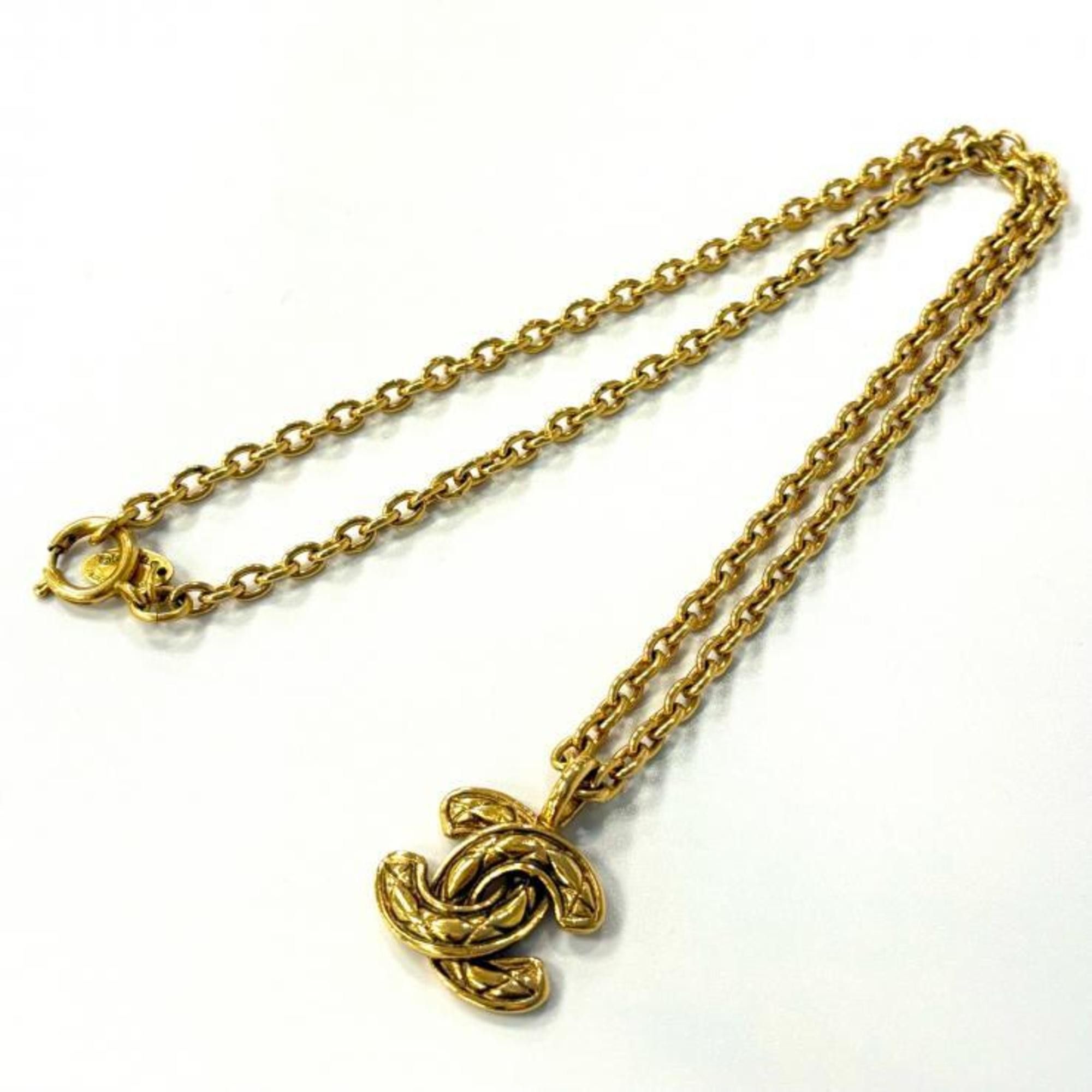 Chanel CHANEL Vintage Matelasse Coco Mark Gold GP Necklace Size ONE SIZE - 1 Thumbnail
