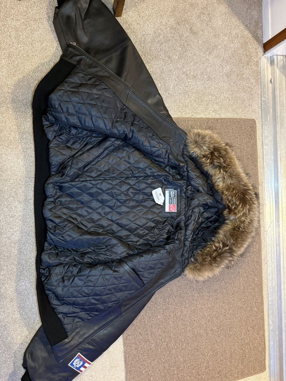 The GV Gallery BERRY FUR LEATHER JACKET Size US XL / EU 56 / 4 - 1 Thumbnail