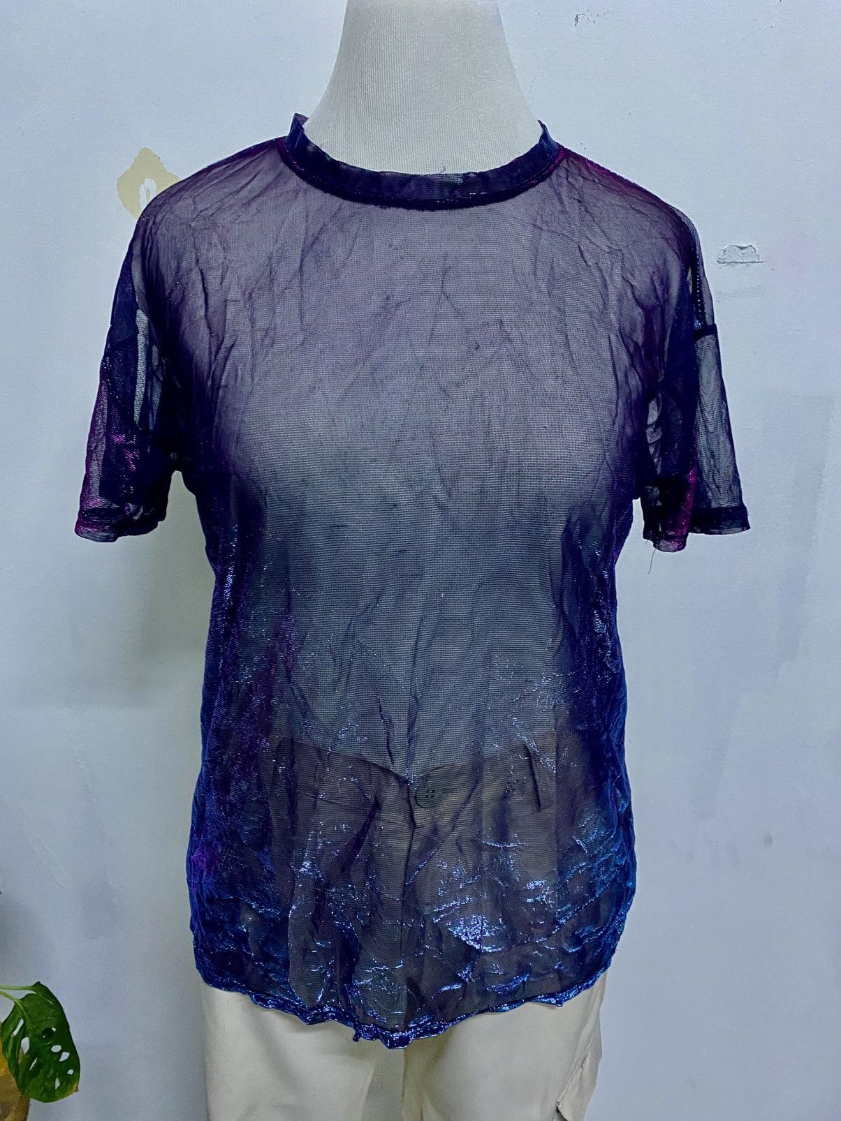 Shein SHEIN Holographic Mesh Short Sleeve T-Shirt Size M / US 6-8 / IT 42-44 - 1 Thumbnail