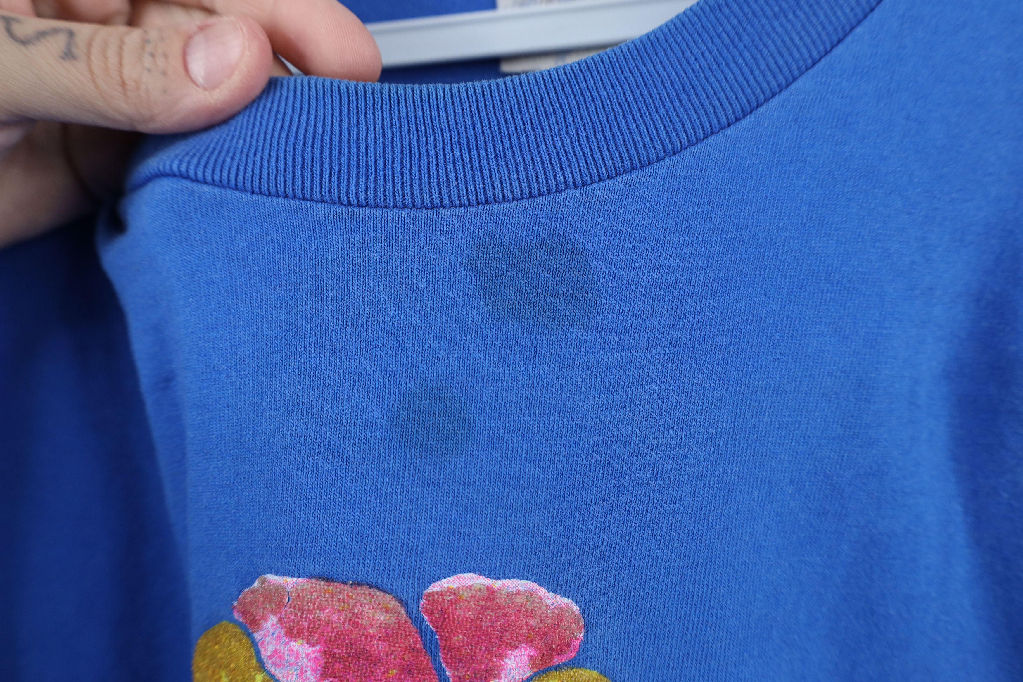 Vintage Vintage 90s Streetwear Distressed Flower Floral T-Shirt Blue Size XXL / US 16-18 / IT 52-54 - 4 Thumbnail