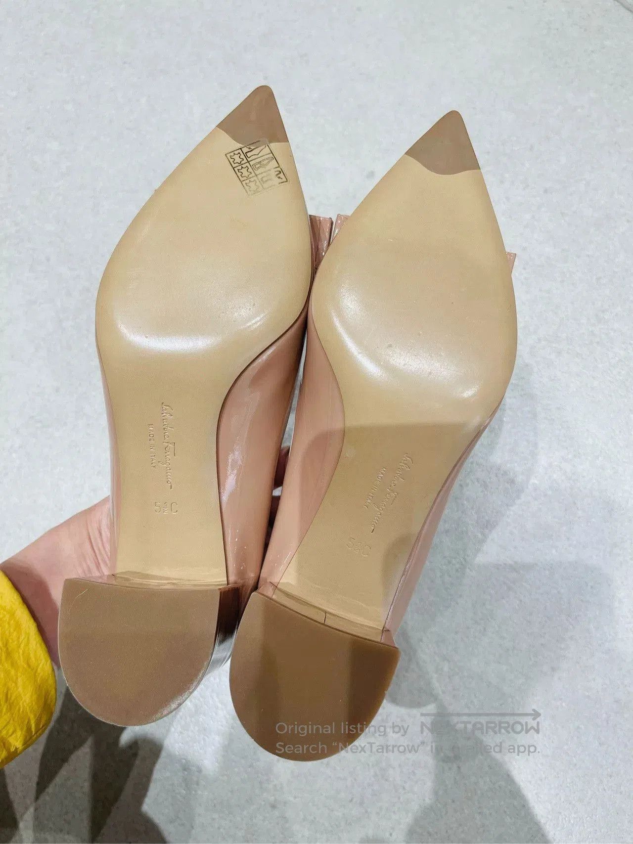 Salvatore Ferragamo Salvatore Ferragamo Block Heel Pumps. Size US 5 / IT 35 - 2 Thumbnail