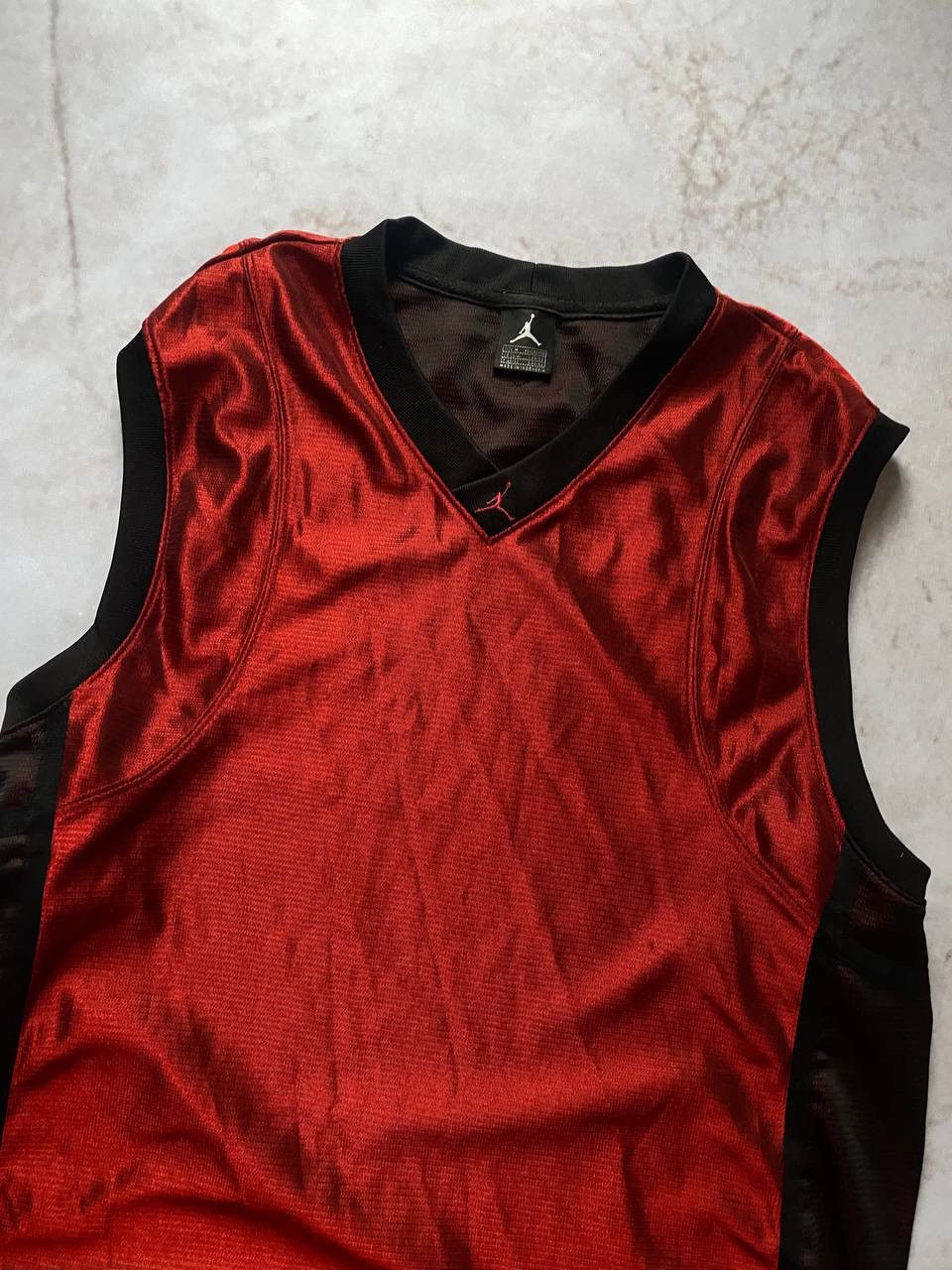 Jordan Brand × Vintage Vintage Jordan Central Logo Tank Tee Jersey Y2K Size US M / EU 48-50 / 2 - 2 Thumbnail