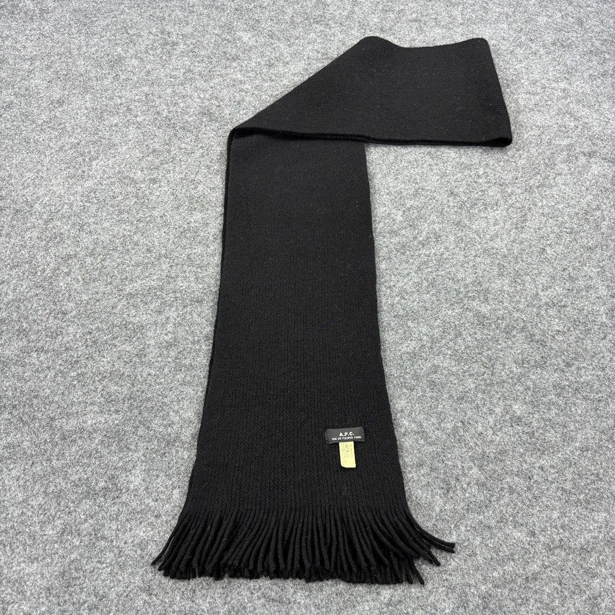 A.P.C. × Vintage APC Scarf # D755 # Muffler # Neckwear Size ONE SIZE - 7 Thumbnail