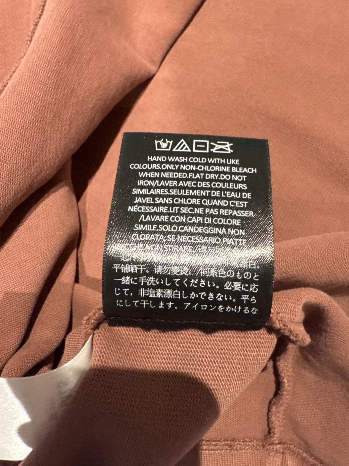 Fear of God Fear of God Heavy Crewneck Tee Crimson Size US M / EU 48-50 / 2 - 8 Thumbnail