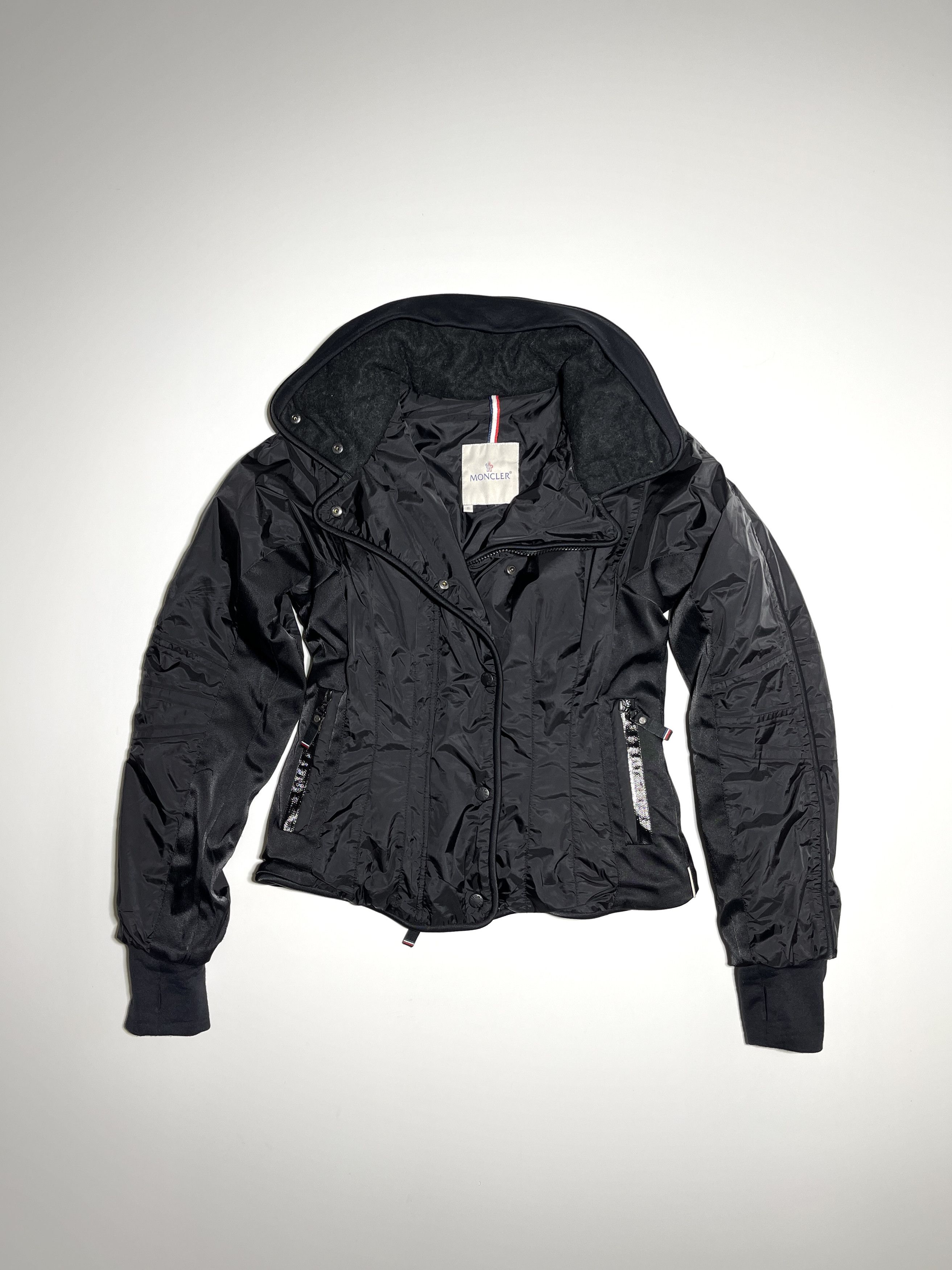 Moncler Vintage Y2K Moncler Women's Black Hooded Ski Jacket Size S Size S / US 4 / IT 40 - 1 Thumbnail