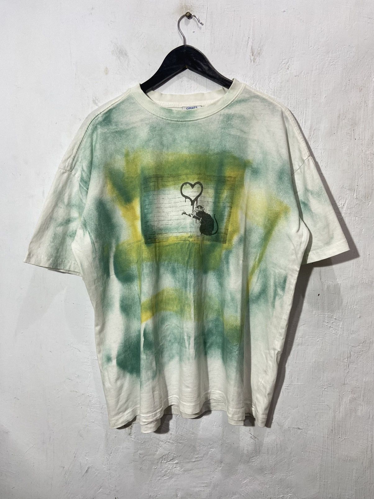 Arts & Science Omnes Brandalised ™️ Banksy Art Tshirt White Size US XL / EU 56 / 4 - 1 Thumbnail