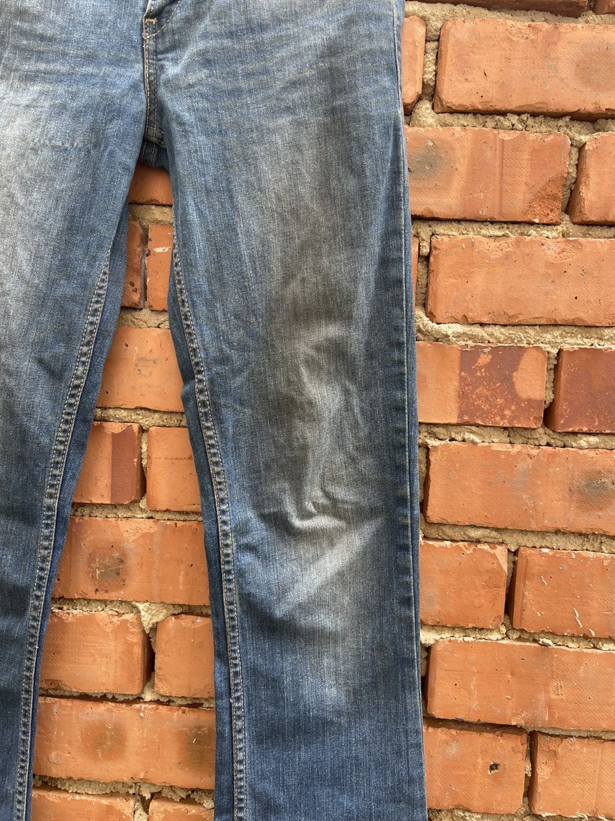 Levi's M Levi’s Flared Bootcut Demi Curve Denim Jeans dirty look Size 28" / US 6 / IT 42 - 2 Thumbnail