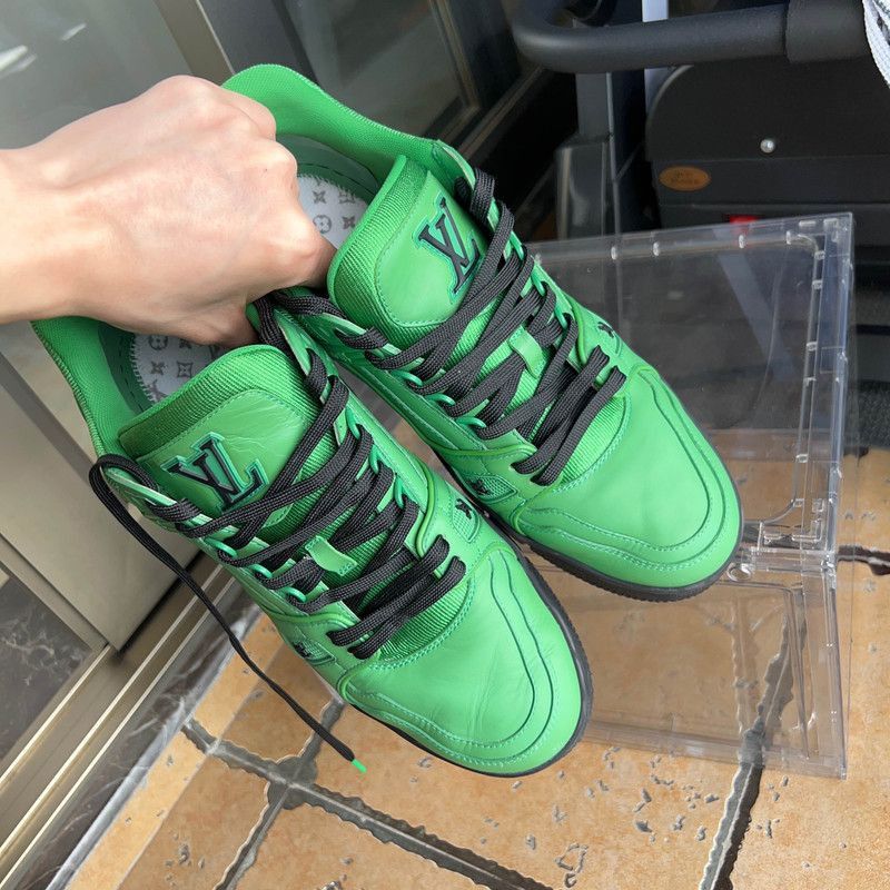 Louis Vuitton Louis Vuitton Green Casual Leather Trainers for Men -2508 Size US 9 / EU 42 - 9 Thumbnail