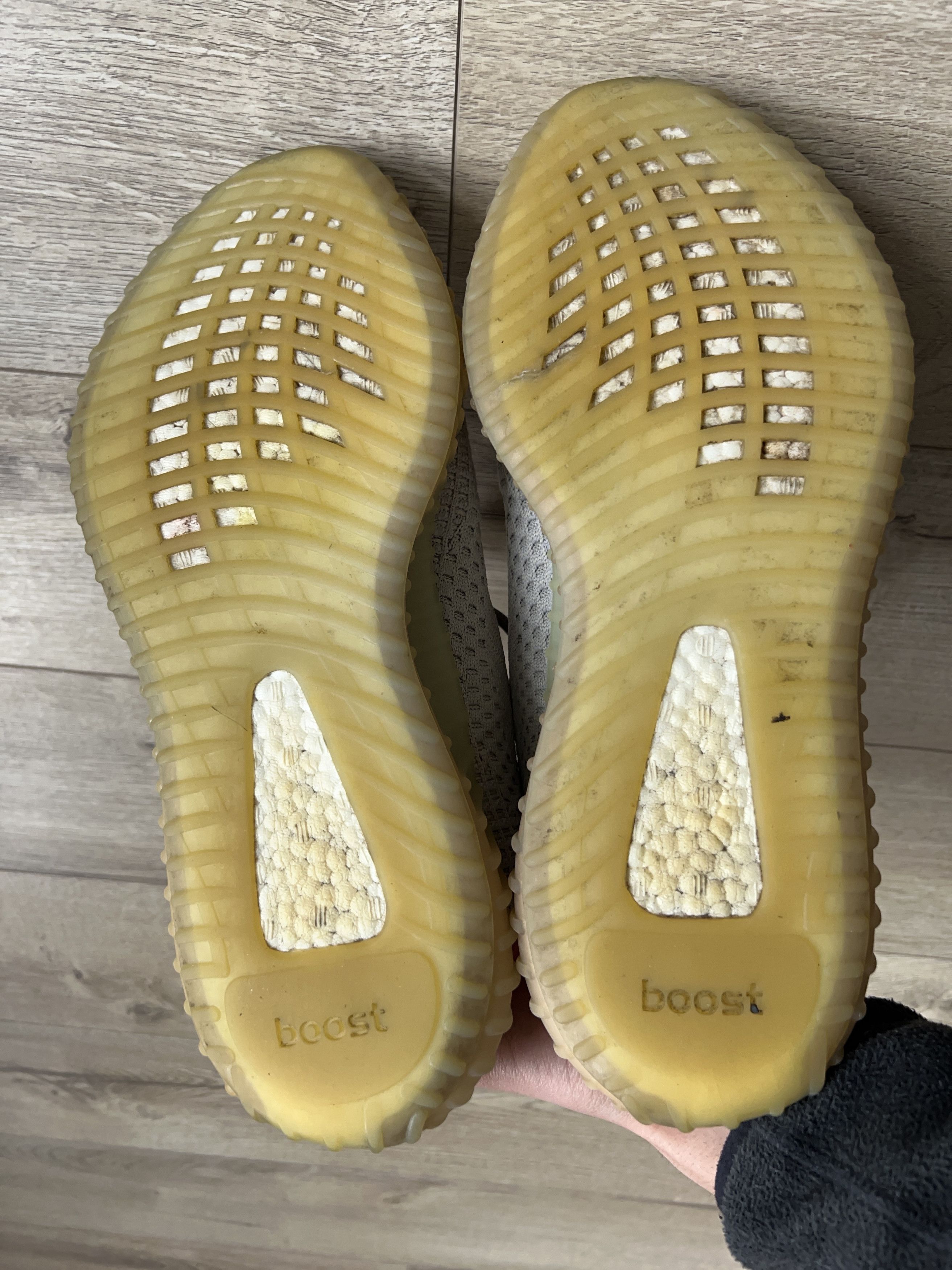 Adidas × Kanye West × Yeezy Yeezy Boost 350 V2 True Form EG7492 Shoes Size US 12 46 2/3 Size US 12 / EU 45 - 4 Thumbnail