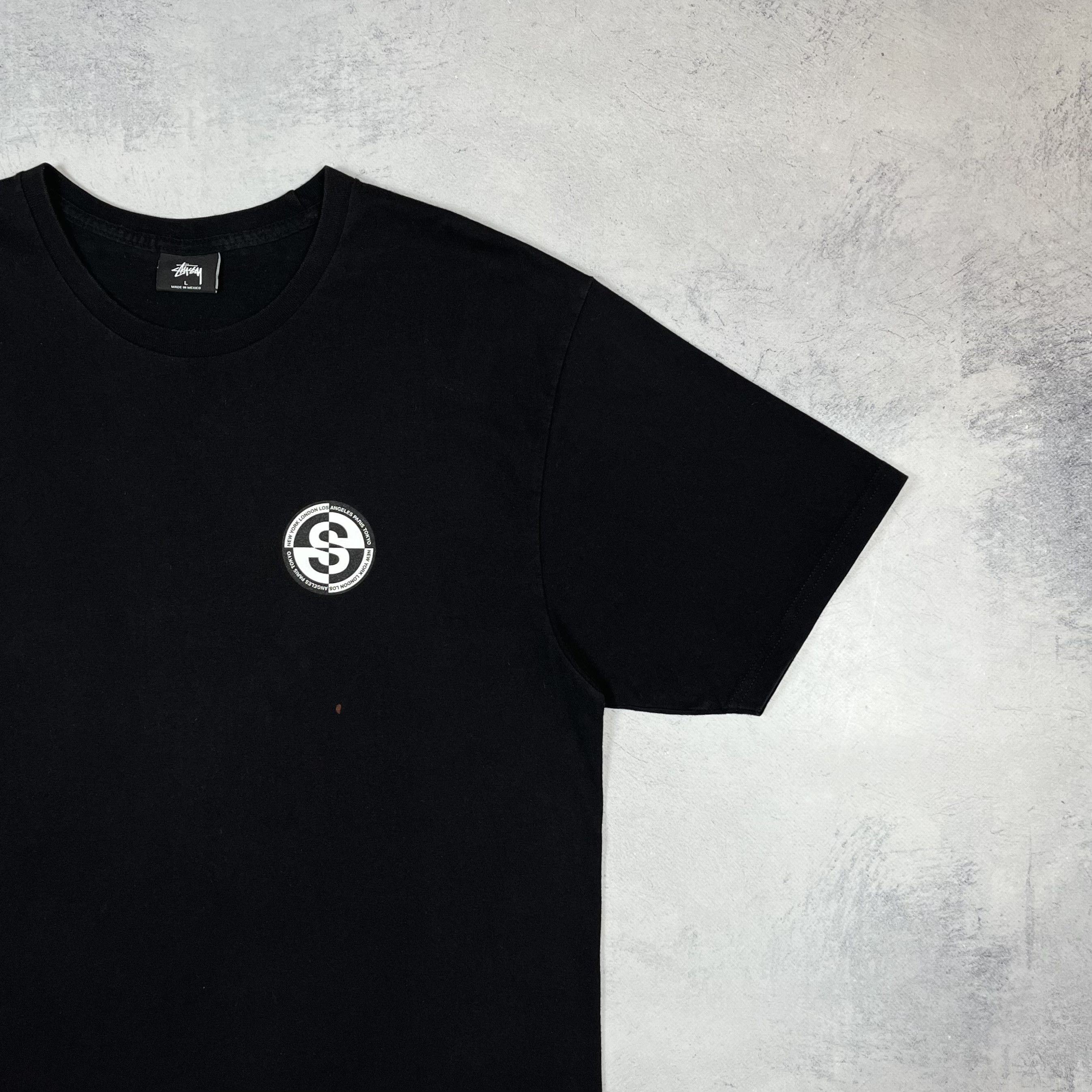 Stussy Vintage Stussy Tour Y2K Big Logo T Shirt 00’s Size US L / EU 52-54 / 3 - 12 Thumbnail
