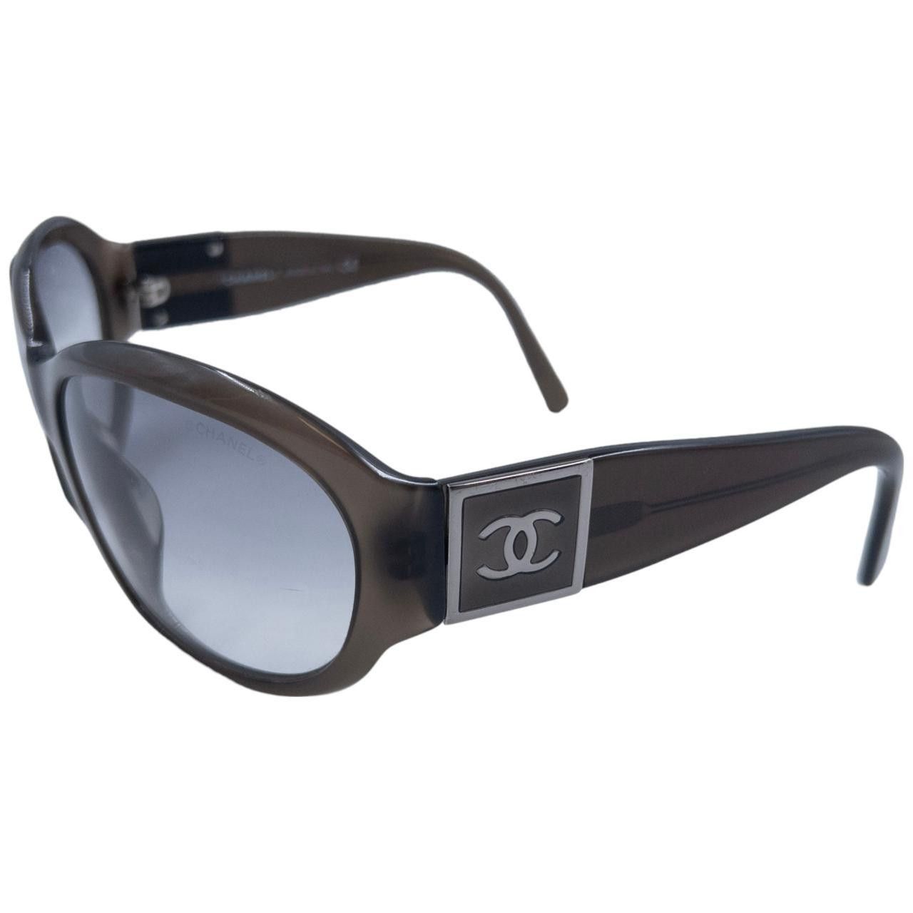 Chanel Vintage Chanel Sunglasses Size ONE SIZE - 1 Thumbnail