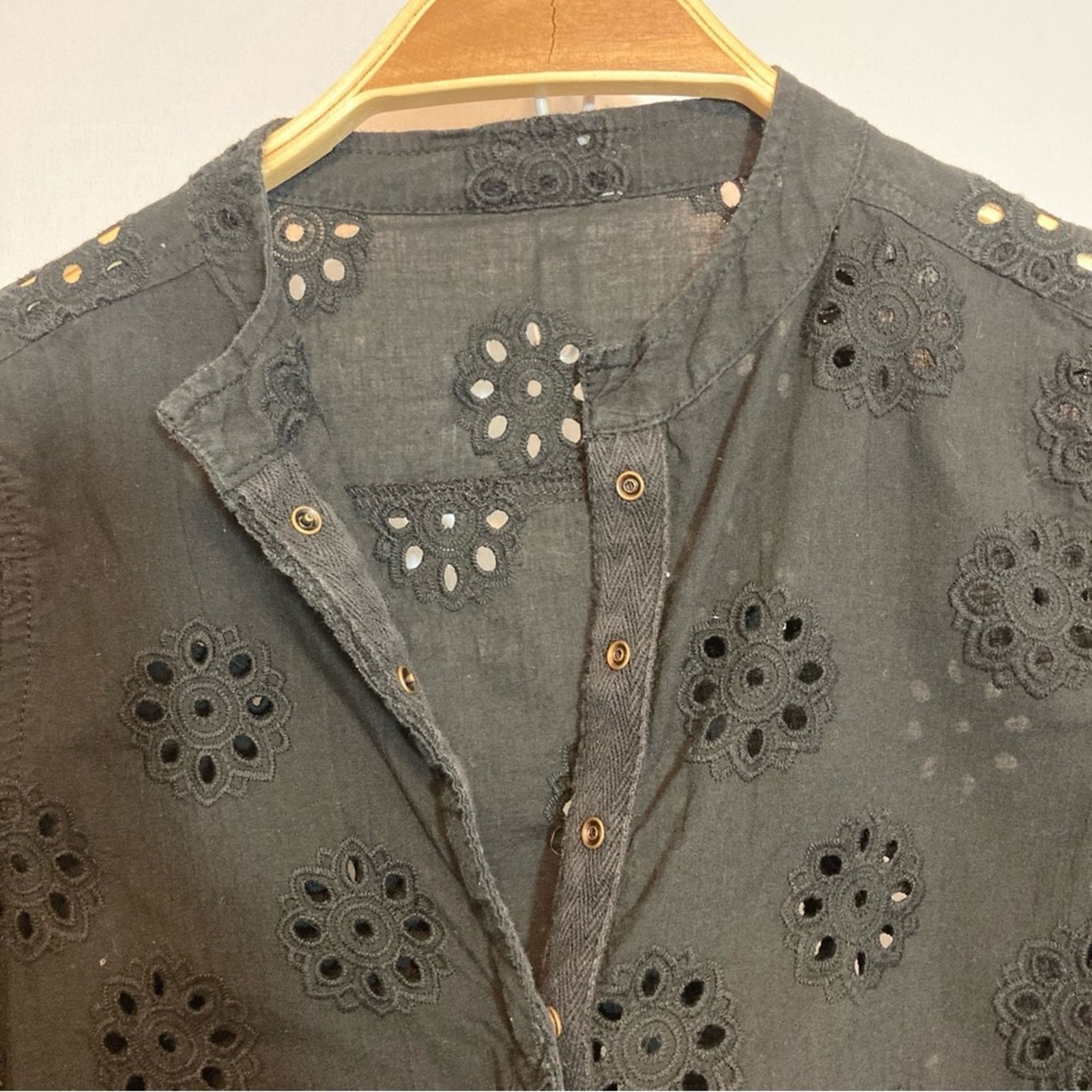 Vintage Vintage Black Eyelet Floral Long Sleeve Tunic Blouse Top Size S / US 4 / IT 40 - 8 Thumbnail