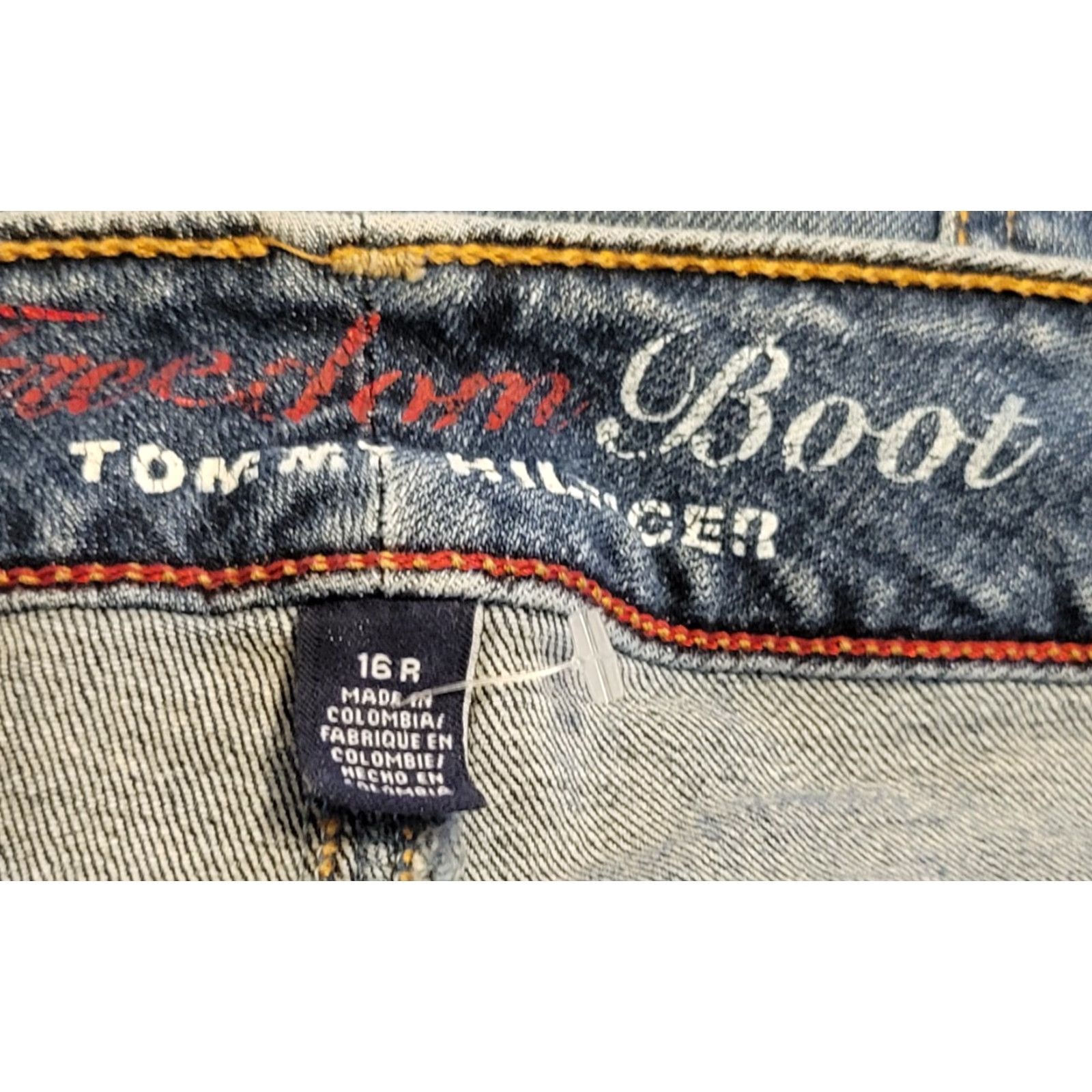 Tommy Hilfiger Tommy Hilfiger Jeans Women 16R Freedom Bootcut Mid Rise Medium Wash Whiskered Blue Denim Size 38" / US 16 / IT 52 - 4 Thumbnail