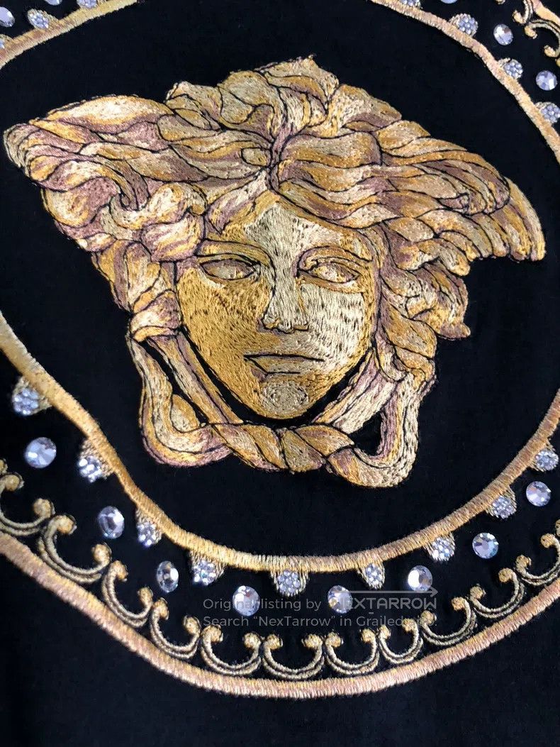 Versace Versace Medusa short-sleeved T-shirt Size US L / EU 52-54 / 3 - 4 Thumbnail
