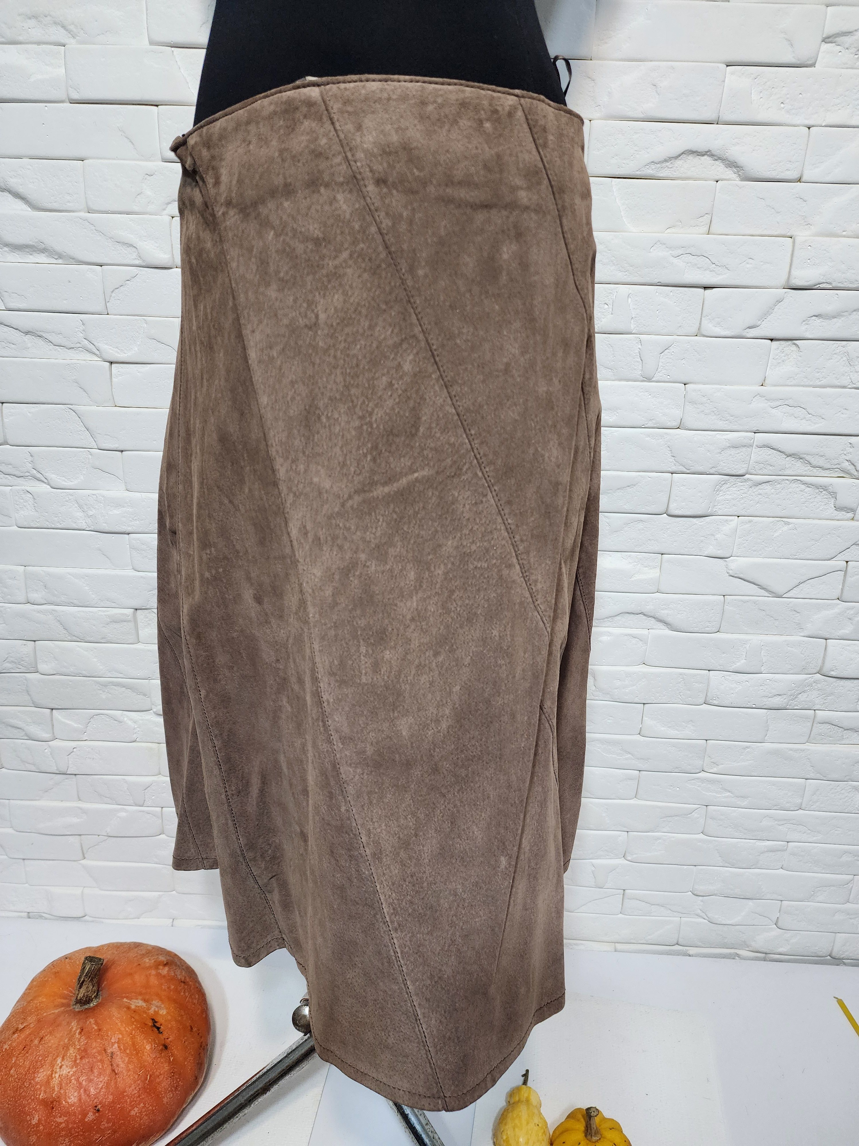 Genuine Leather Brown Suede Leather Skirt: 37" Waist Size 37" - 2 Thumbnail
