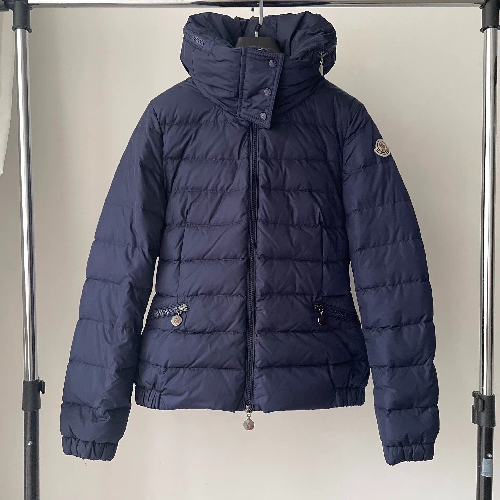 Moncler Moncler Sleeve Logo Waist Cinch Navy Down Jacket Size US XS / EU 42 / 0 - 1 Thumbnail