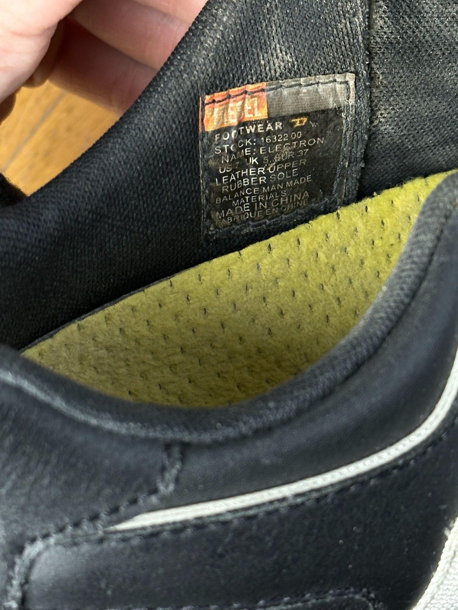 Diesel Y2k vintage Diesel shoes Size US 7 / IT 37 - 17 Thumbnail