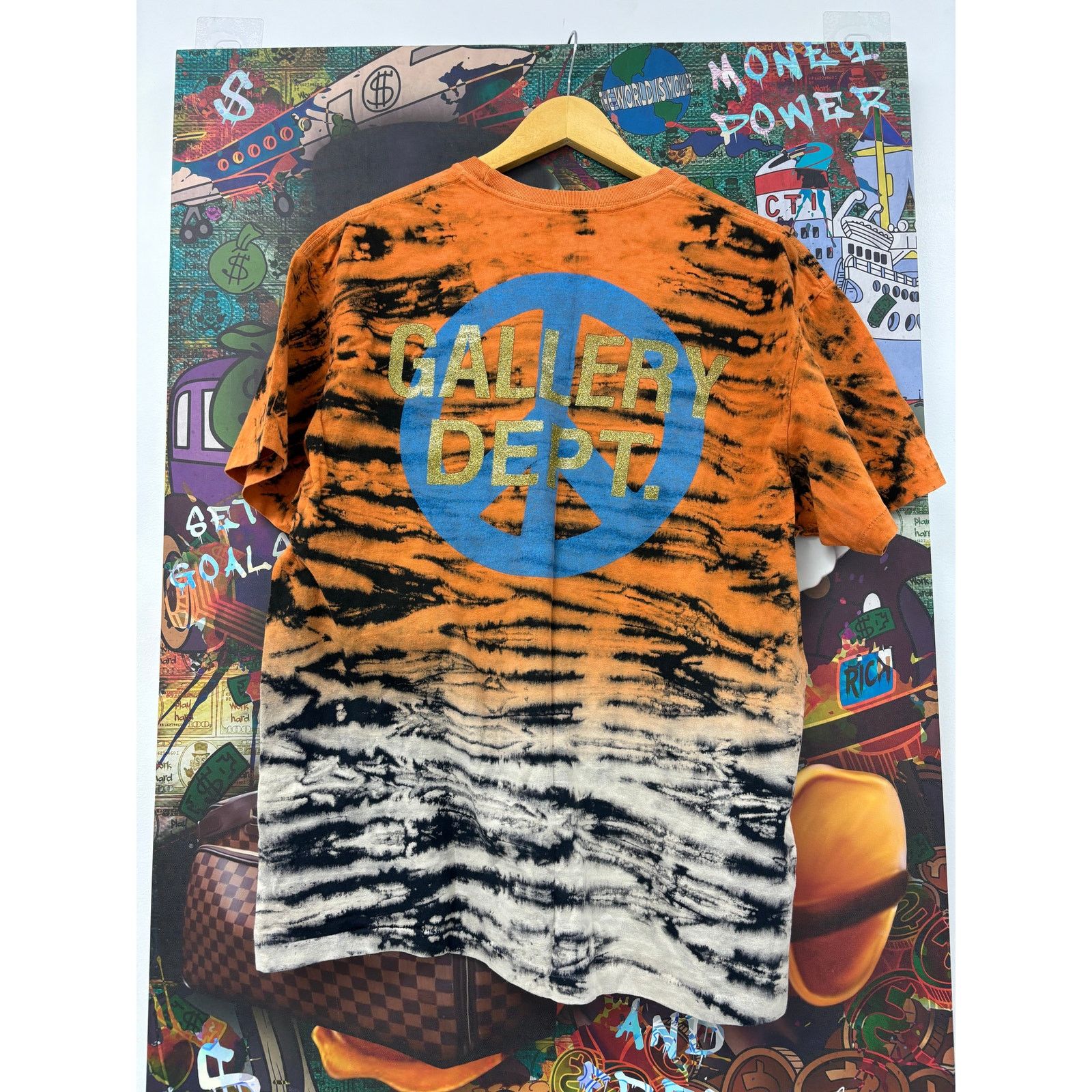 Gallery Dept. Gallery Dept Miami Beach Tie Dye Tee Used Large Size US L / EU 52-54 / 3 - 2 Thumbnail