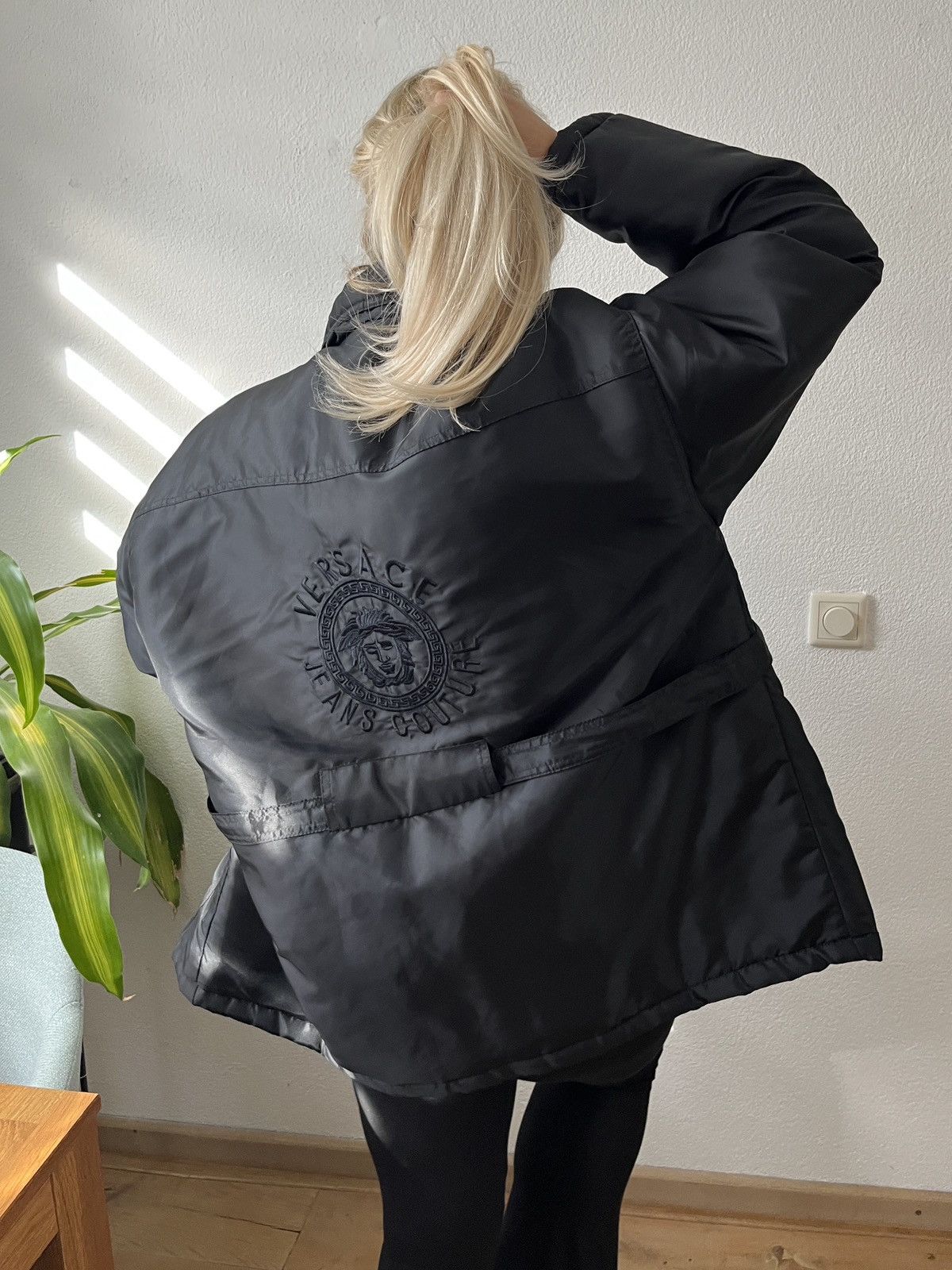 Versace Jeans Couture × Vintage Vintage Versace Jeans Couture puffer coat M/L/XL/XXL Size XXL / US 16-18 / IT 52-54 - 1 Thumbnail