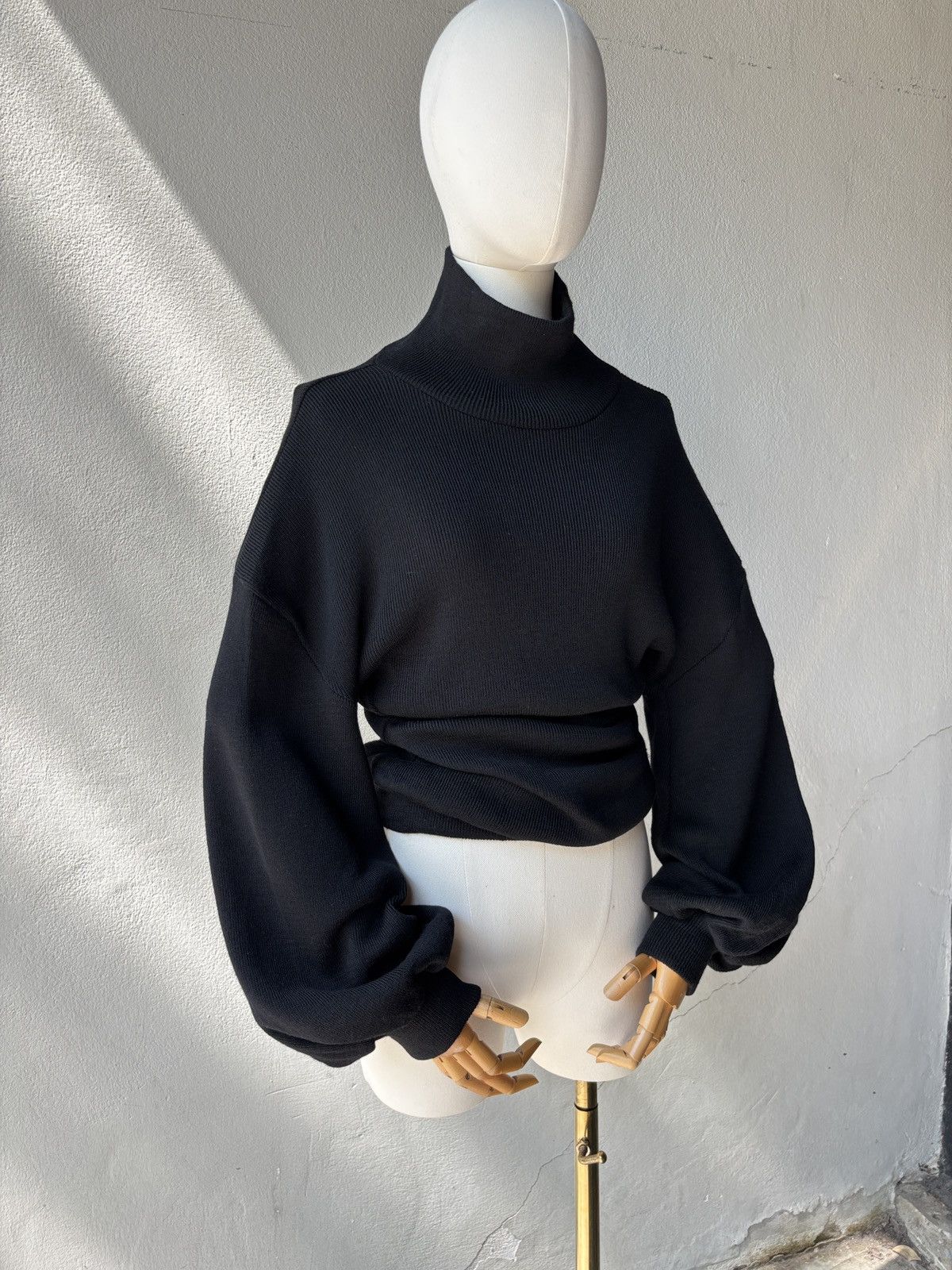 Yohji Yamamoto Yohji Yamamoto 1998 A/W Bishop Sleeves Black Sweater. Size ONE SIZE - 2 Thumbnail