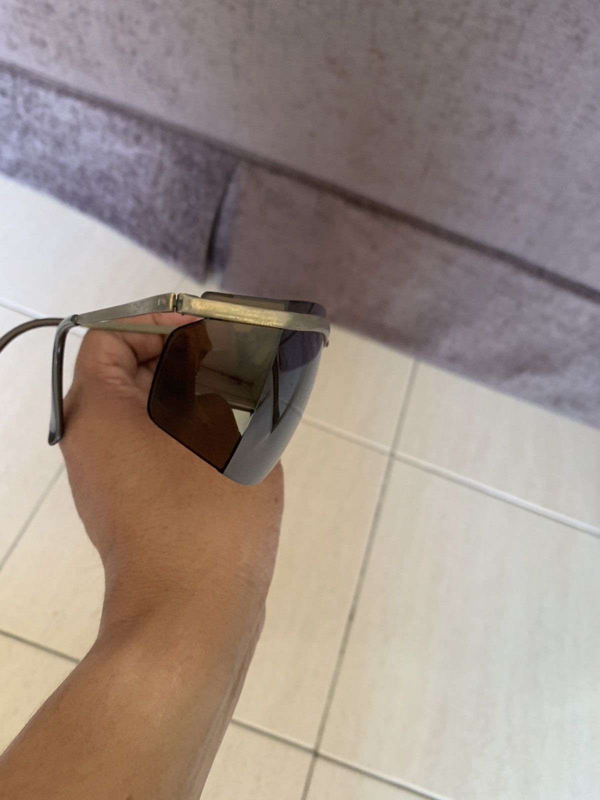 Other Rare vintage shield sunglasses gold plated frame Size ONE SIZE - 7 Thumbnail