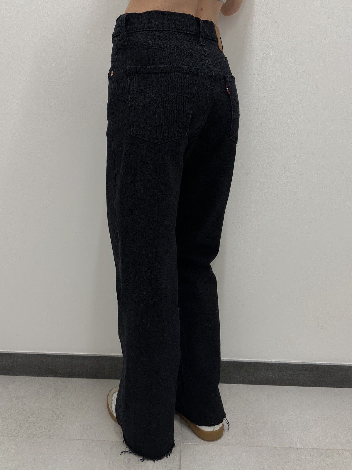 Levi's Levis Premium Ribcage Crop Flare Black Jeans Size 26x26 Size 26" / US 2 / IT 38 - 4 Thumbnail