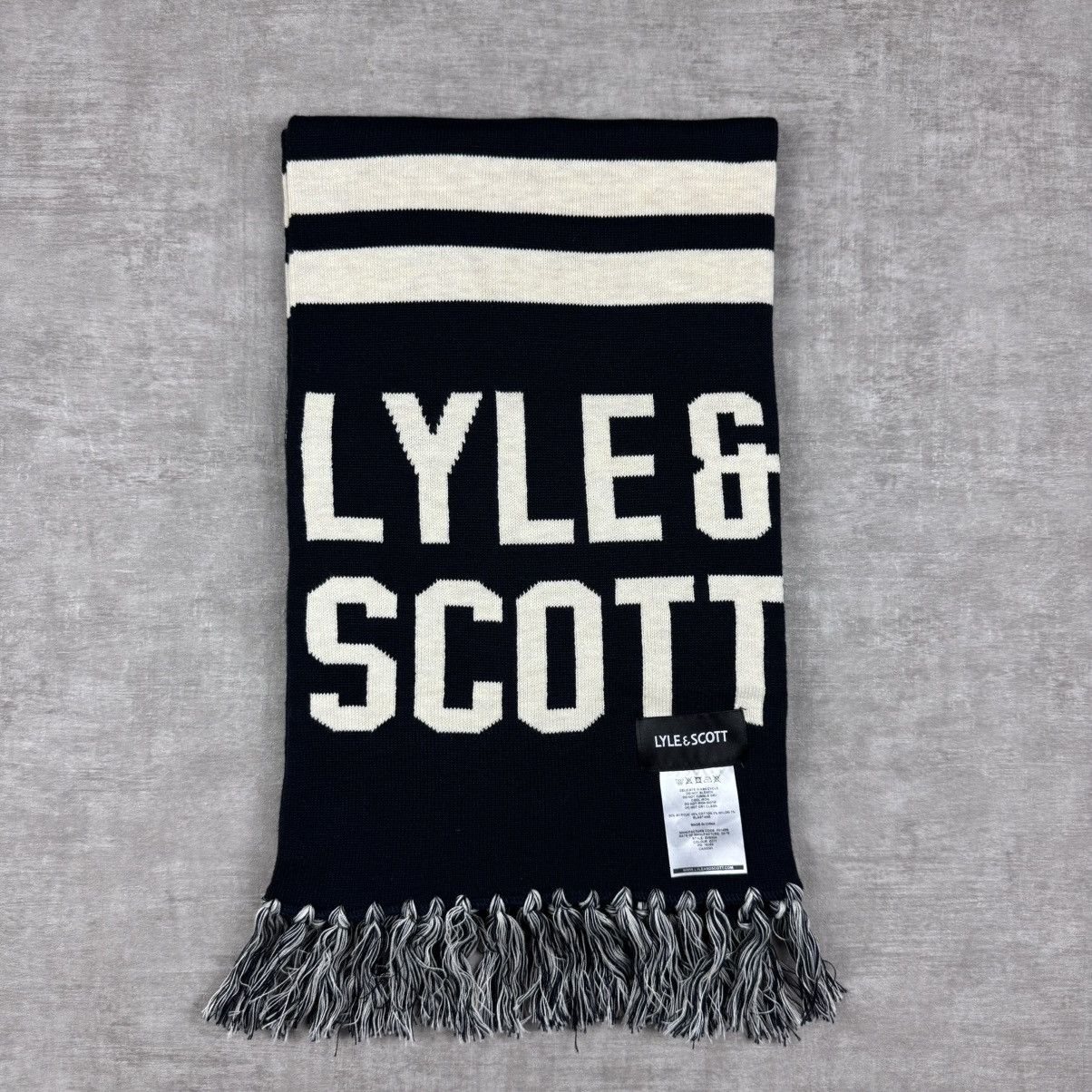 Lyle & Scott Lyle & Scott Navy Scarf Size ONE SIZE - 1 Thumbnail