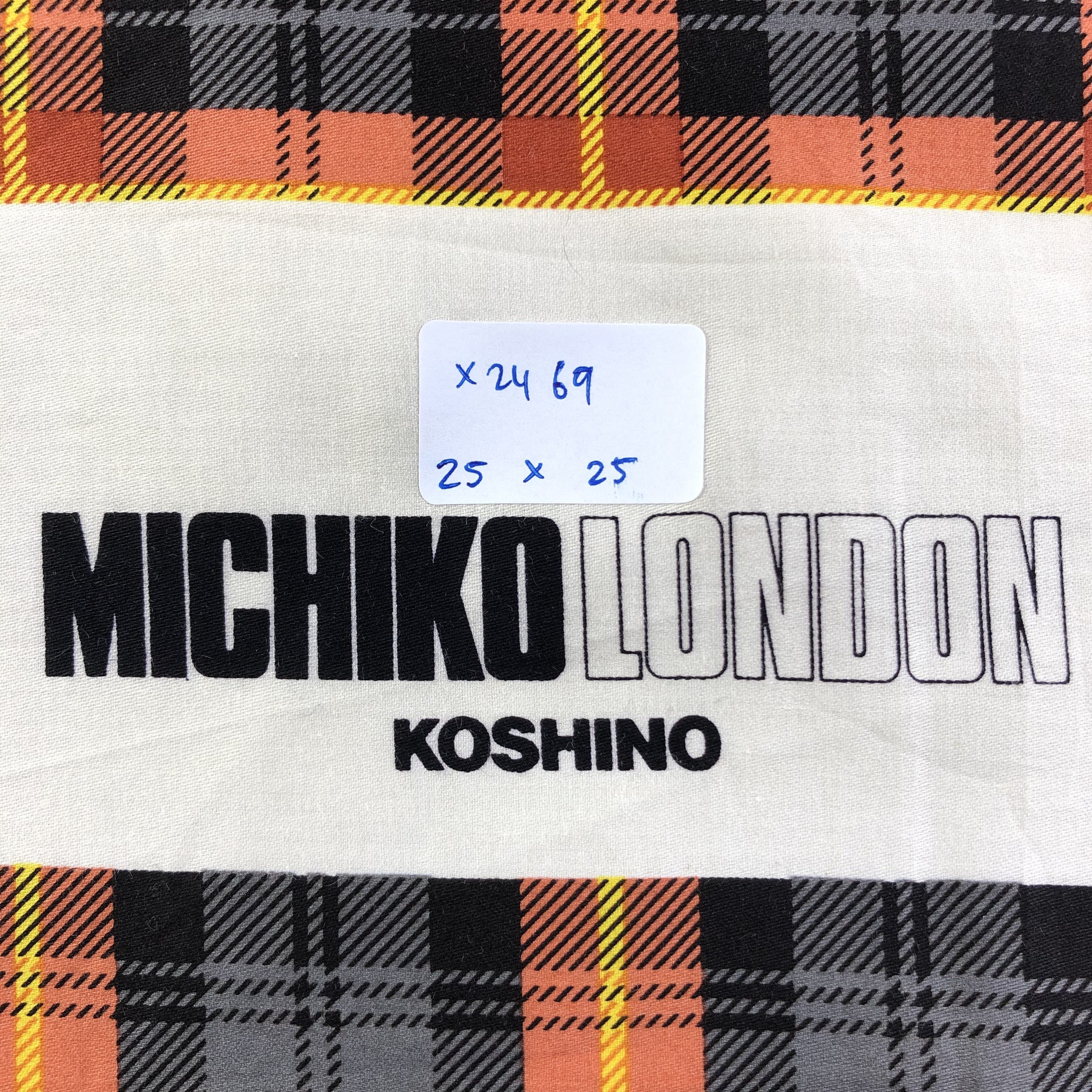 Michiko Koshino London × Vintage Vintage Michiko Koshino London Silk Scarf Size ONE SIZE - 6 Thumbnail