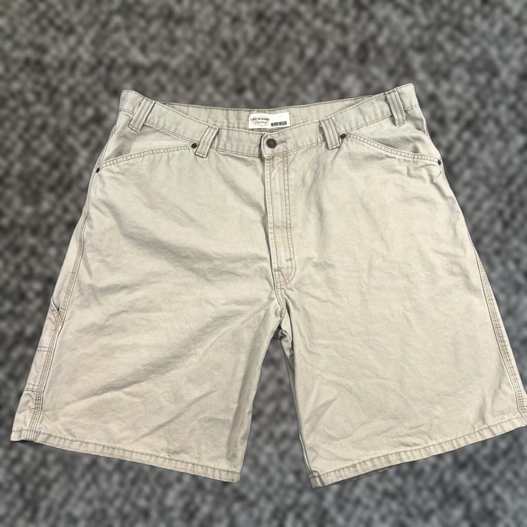 Levi's VINTAGE Levi's Shorts Mens 42 Casual Denim Baggy 90s Cotton Fall Spring Summer Size US 42 / EU 58 - 1 Thumbnail
