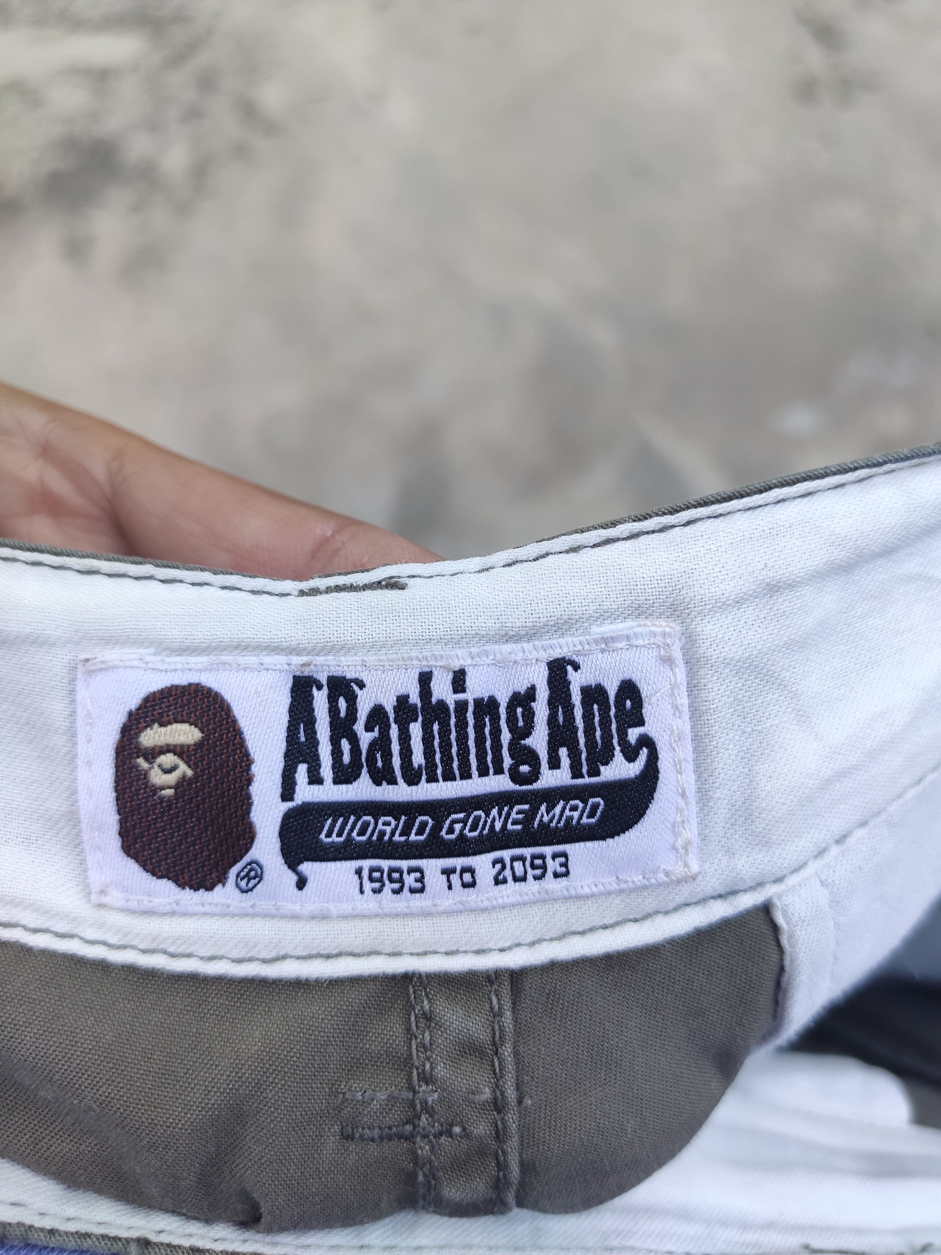 Bape 🔥 A Bathing Ape Cargo pants ladies 3 quarter long rise Size 29" - 9 Thumbnail