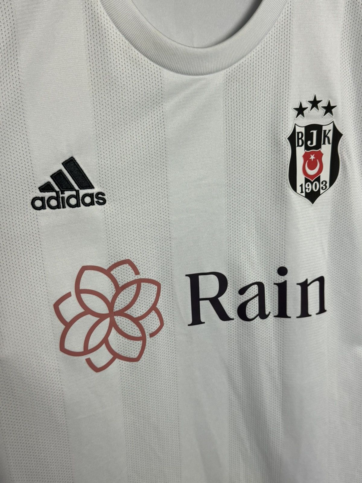 Adidas Besiktas 22/23 Home Football Soccer Jersey T-Shirt Size US S / EU 44-46 / 1 - 3 Thumbnail