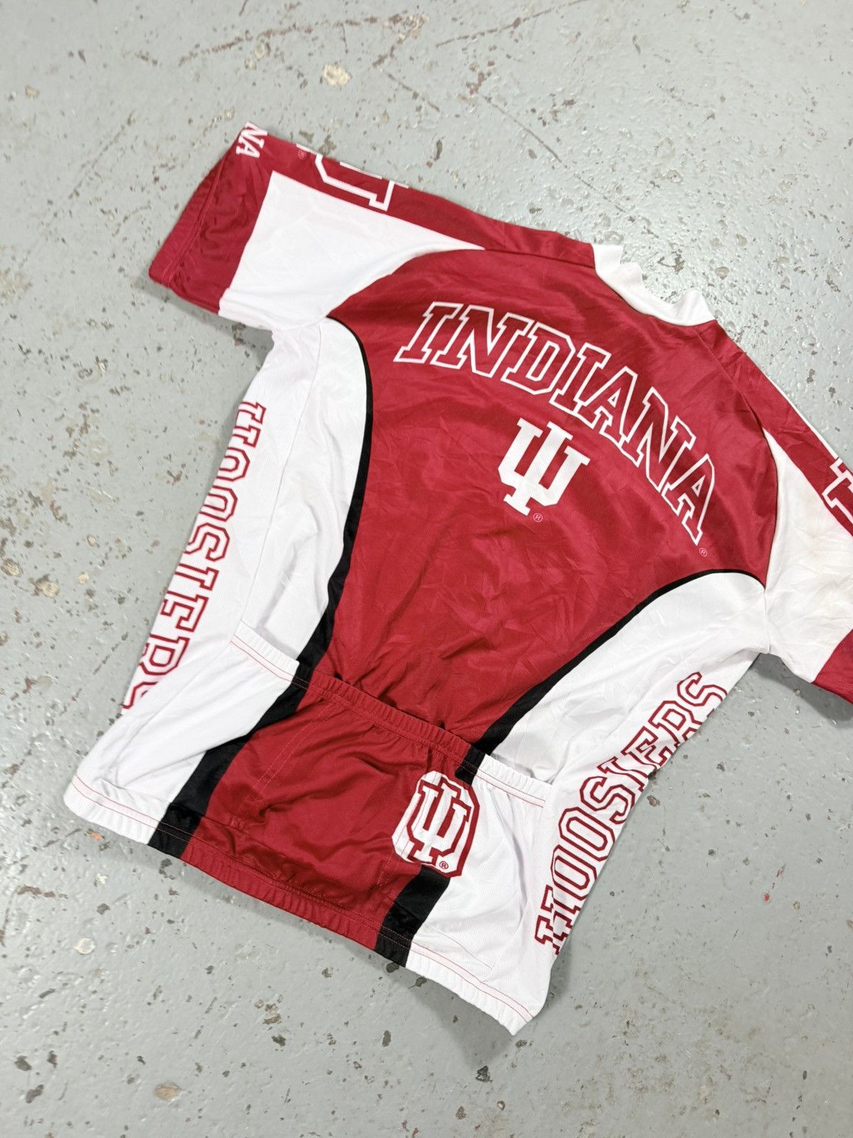 Other Vintage Indiana U Biking Jersey Size US L / EU 52-54 / 3 - 11 Thumbnail
