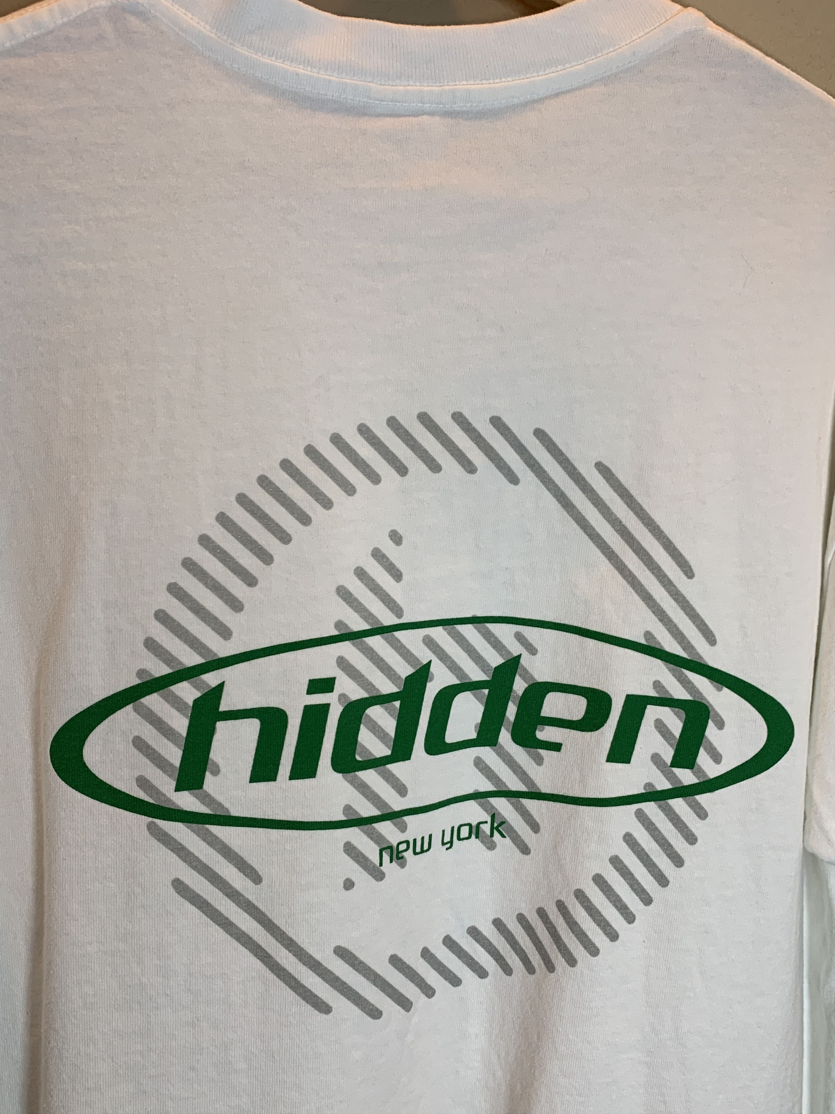 HIDDEN *RARE* Hidden New York USA-Made T-Shirt - Medium Size US M / EU 48-50 / 2 - 3 Thumbnail